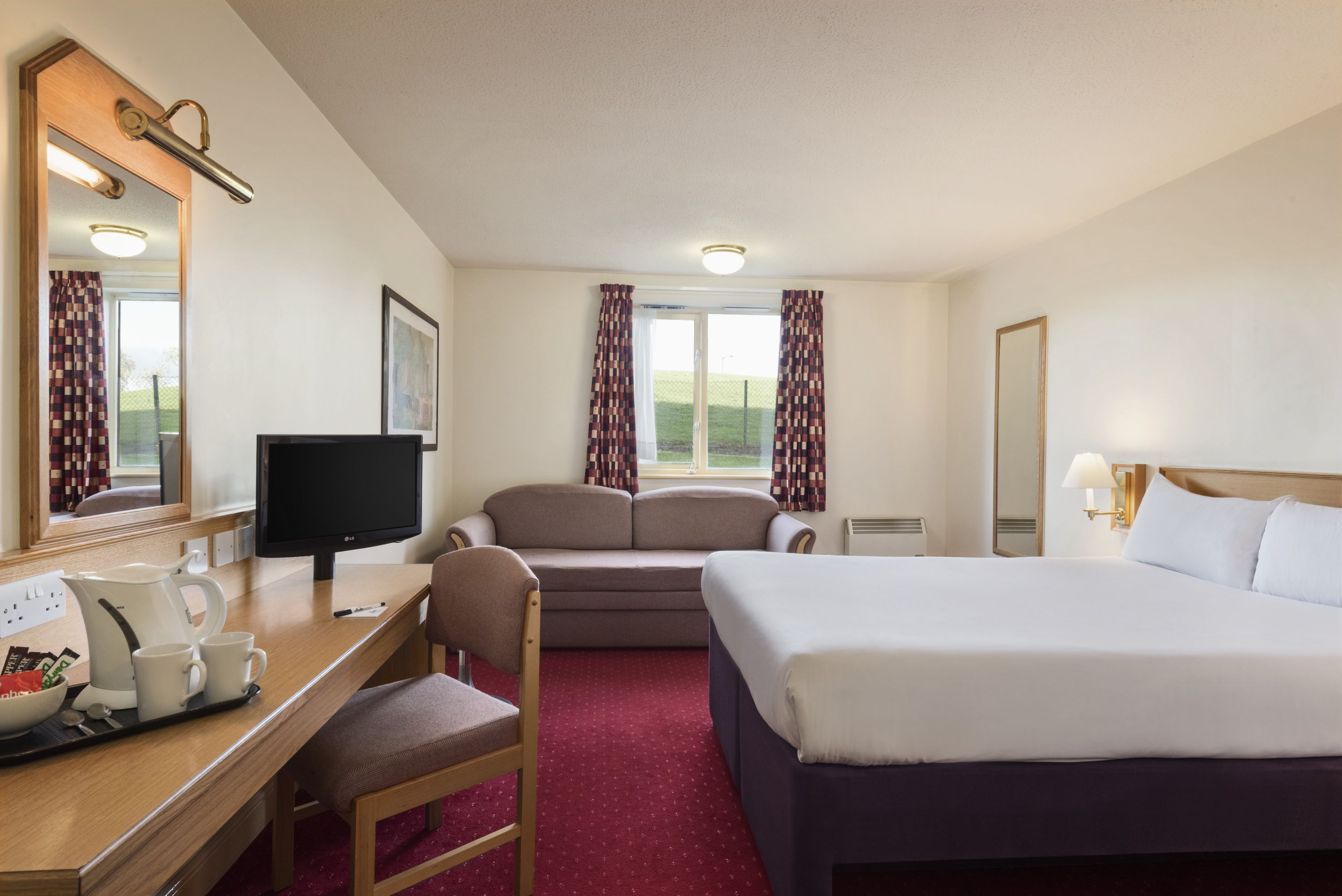 Days Inn Wyndham Tewkesbury Strensham Strensham  Hotels
