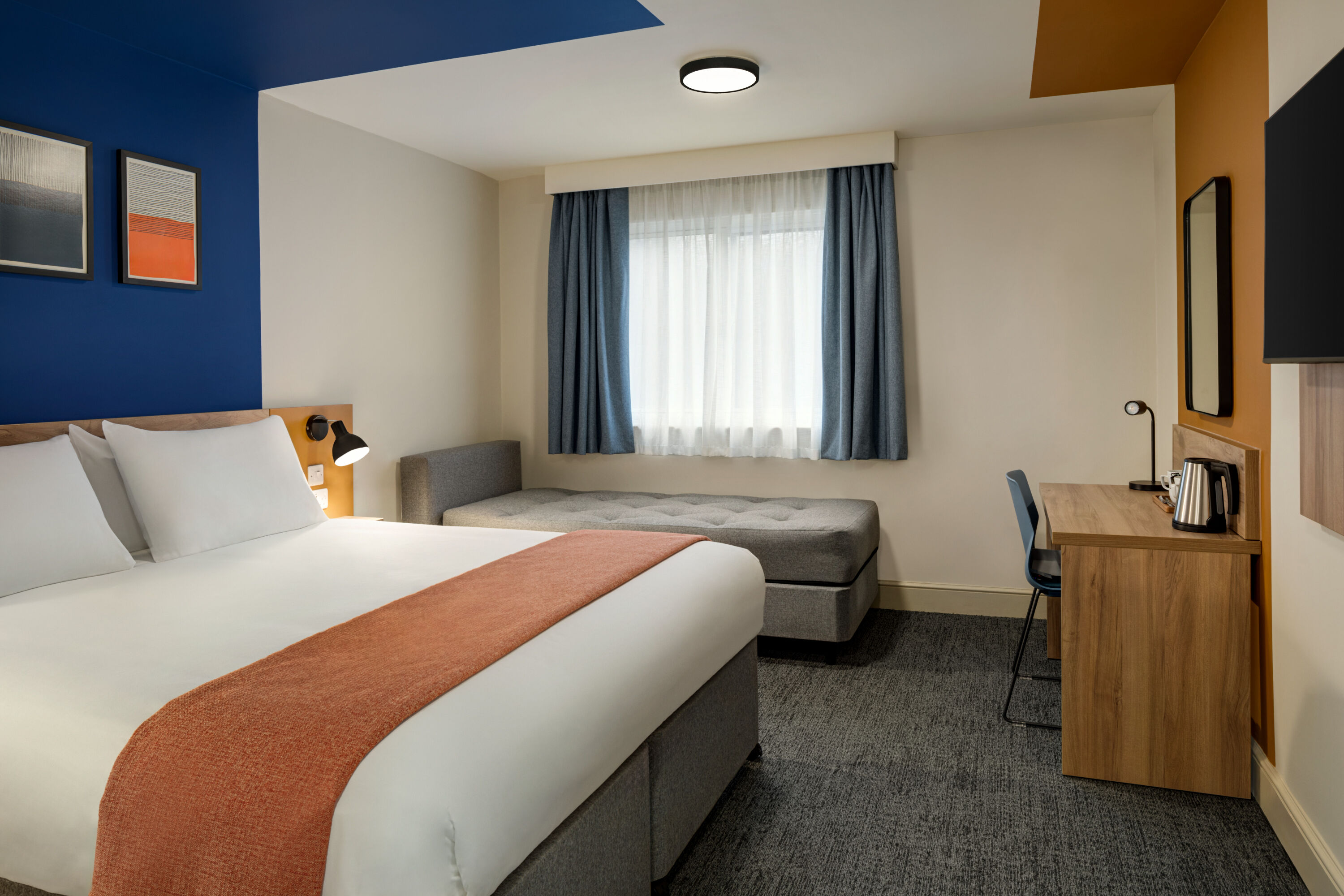 Guest room at the Days Inn by Wyndham Chesterfield Tibshelf in Tibshelf, Other than US/Canada