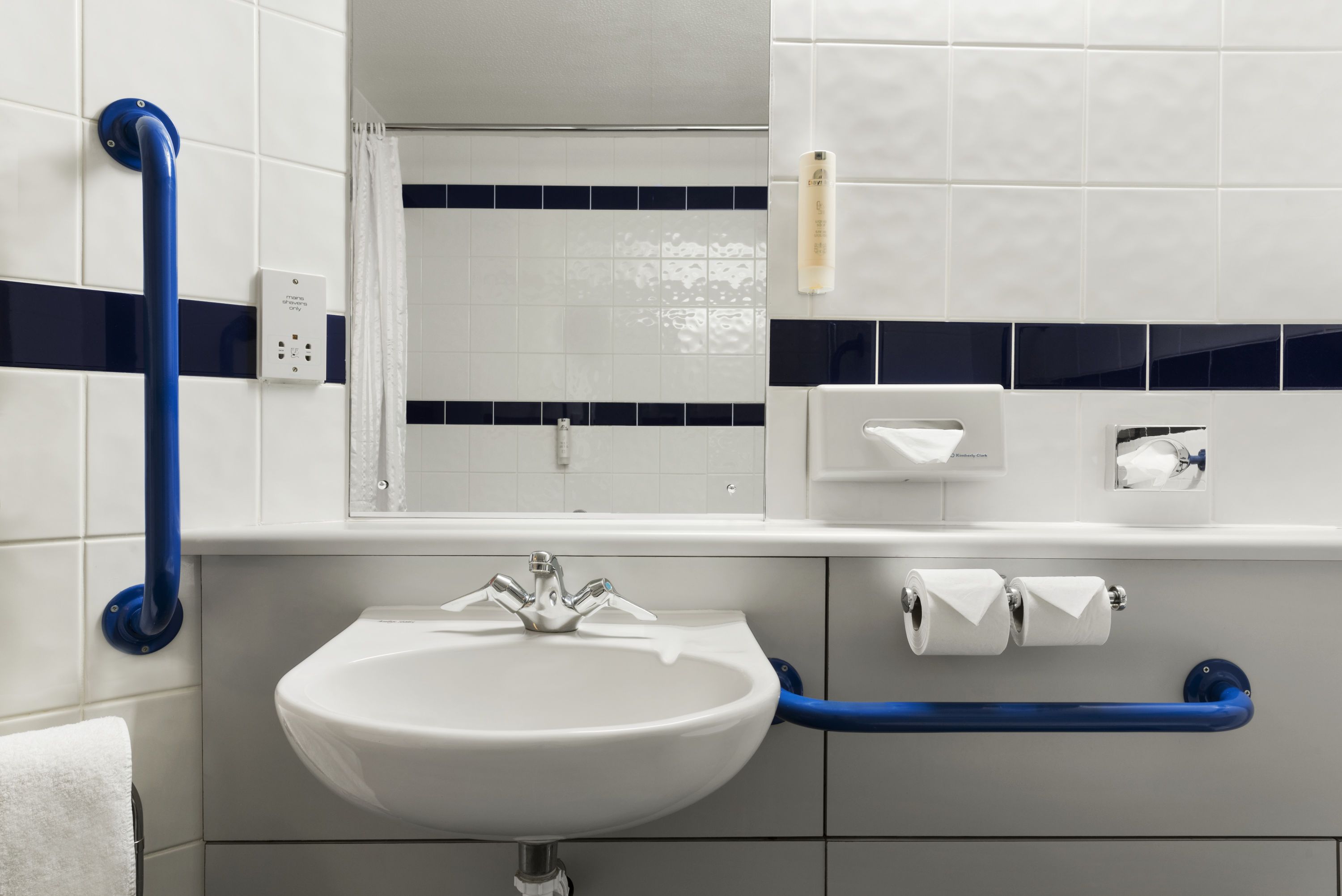 Days Inn Wyndham Warwick North M40 Warwickshire  Hotels