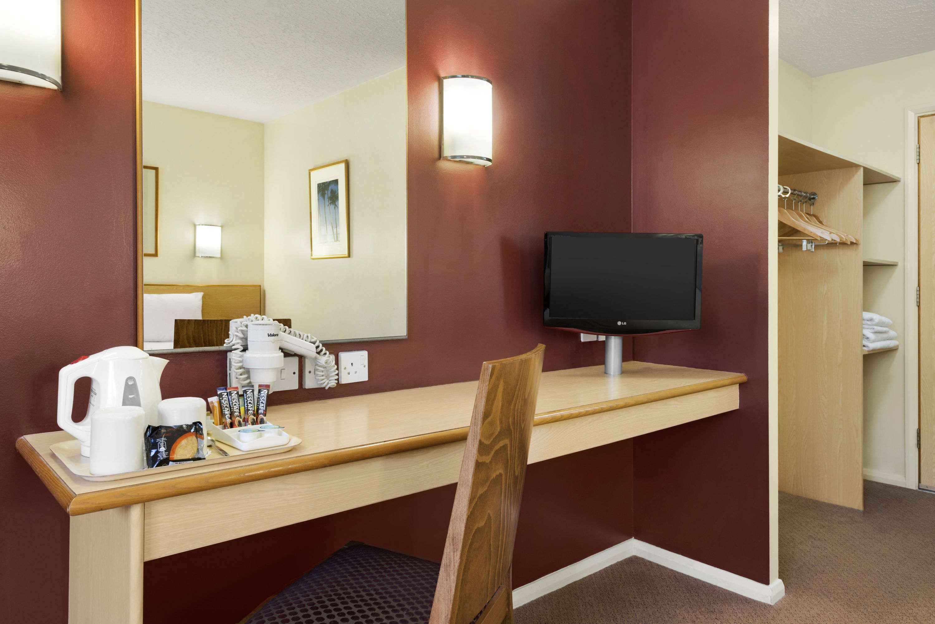 Days Inn Wyndham Warwick South M40 Warwickshire  Hotels