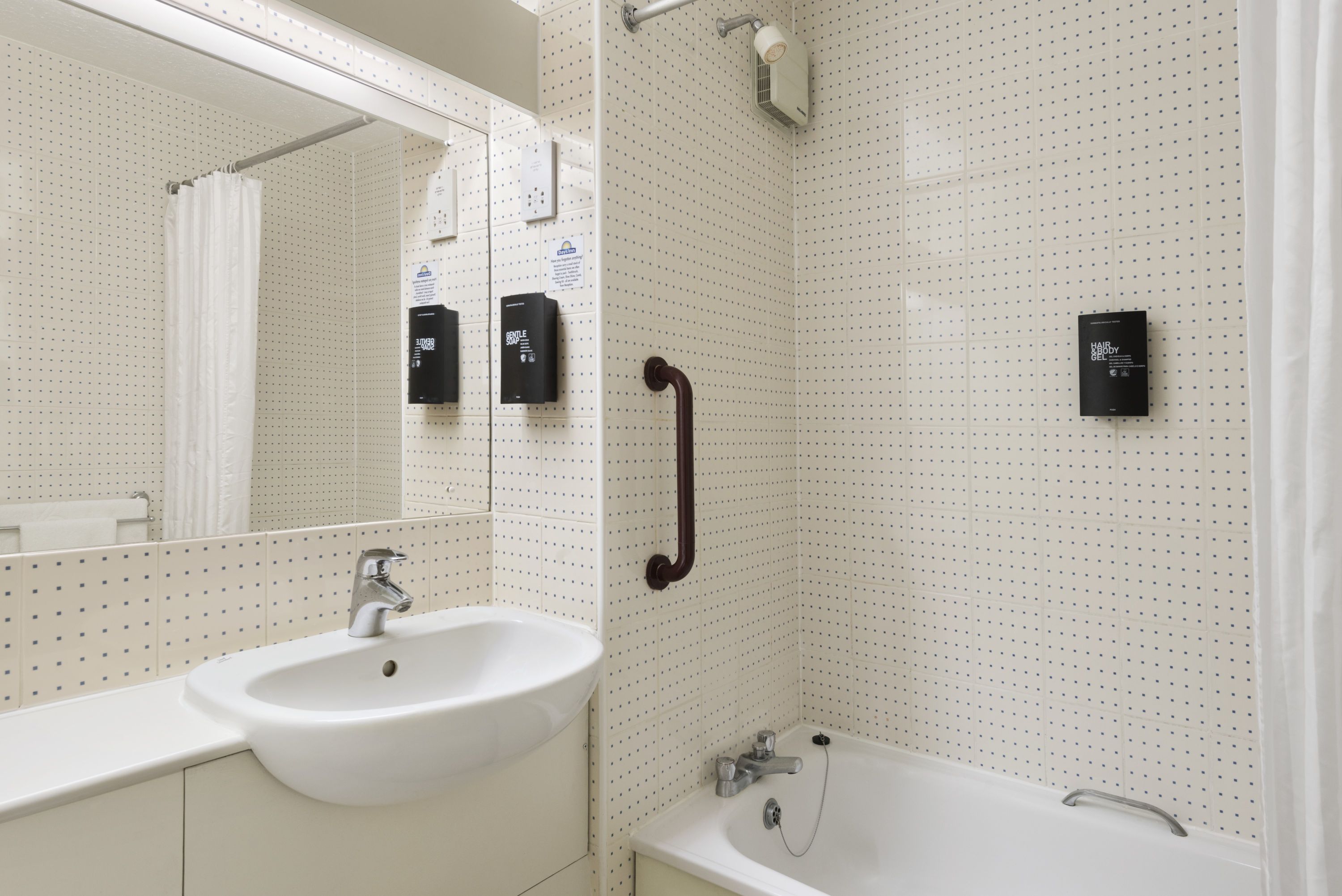 Days Inn Wyndham Warwick South M40 Warwickshire  Hotels