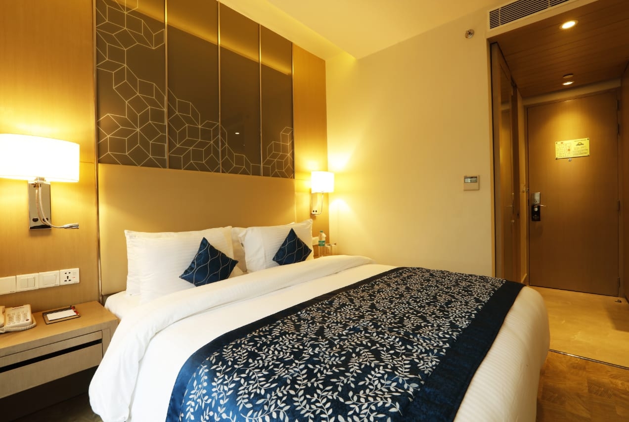 Guest room at the Days Hotel by Wyndham Jaipur Tonk Road in Jaipur, Other than US/Canada