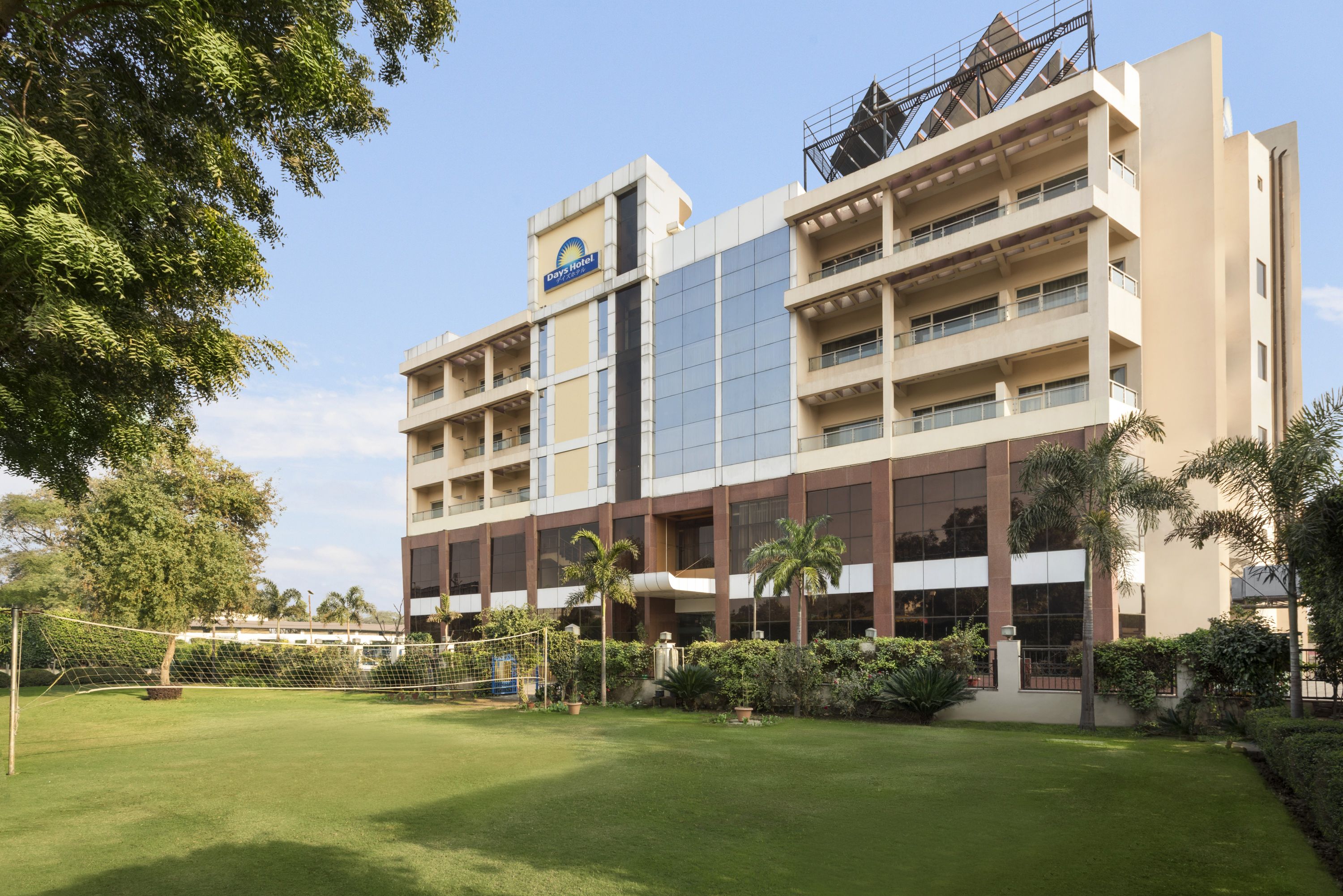 Days Hotel by Wyndham Neemrana Jaipur Highway | Shahjahanpur, IN Hotels