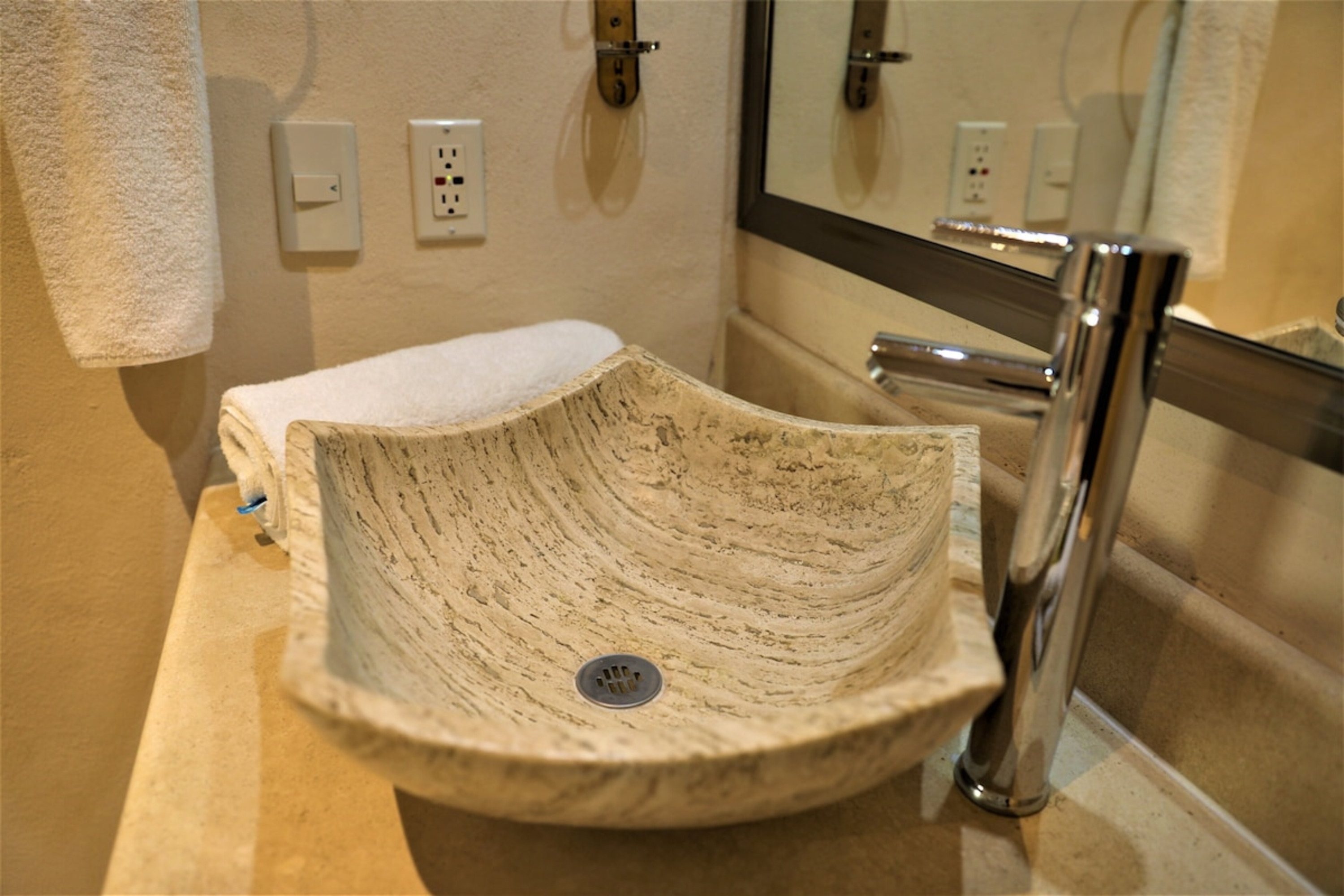 Guest room bath at the Days Inn by Wyndham Playa del Carmen in Playa del Carmen, Other than US/Canada