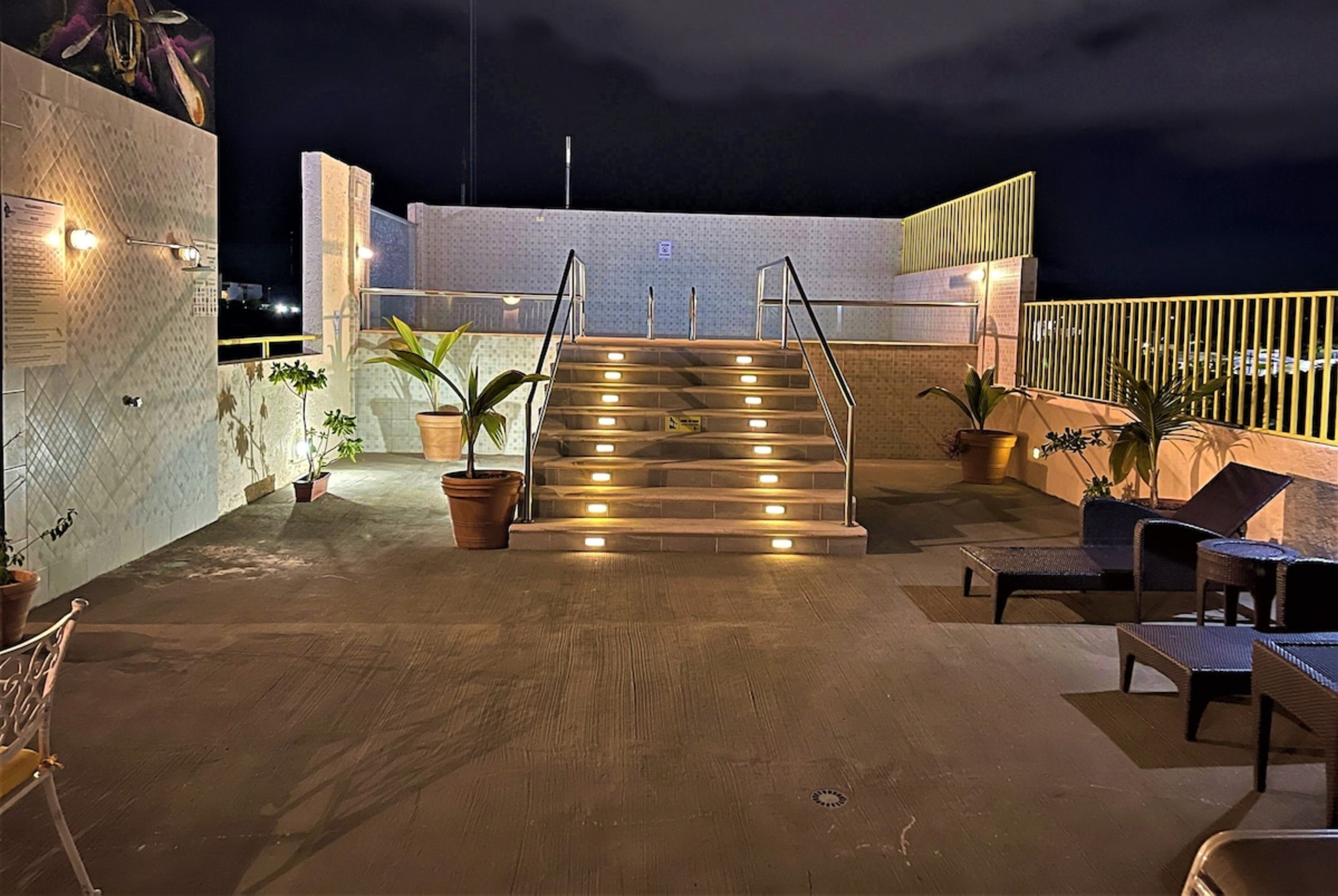 Pool at the Days Inn by Wyndham Playa del Carmen in Playa del Carmen, Other than US/Canada