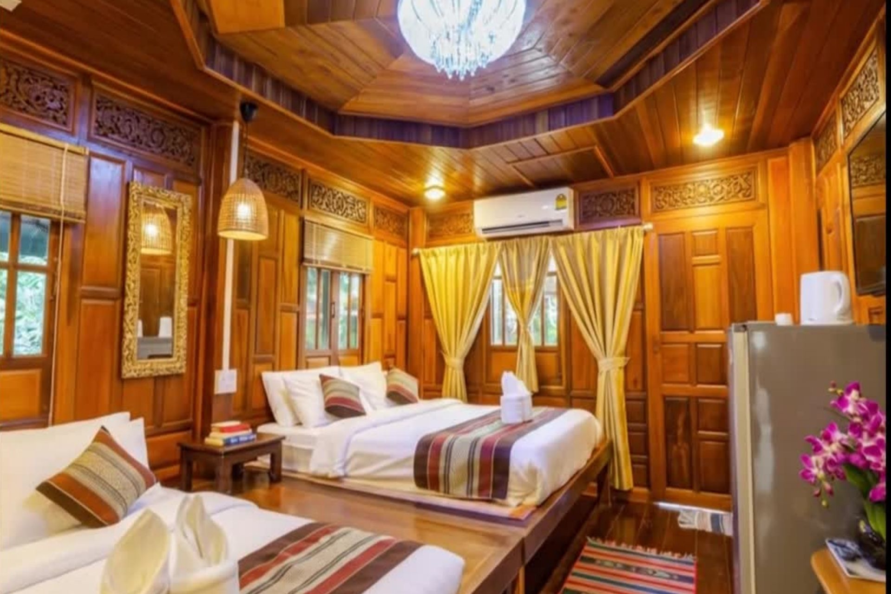Guest room at the Days Hotel by Wyndham Rayong Banchang in Ban Chang, Other than US/Canada