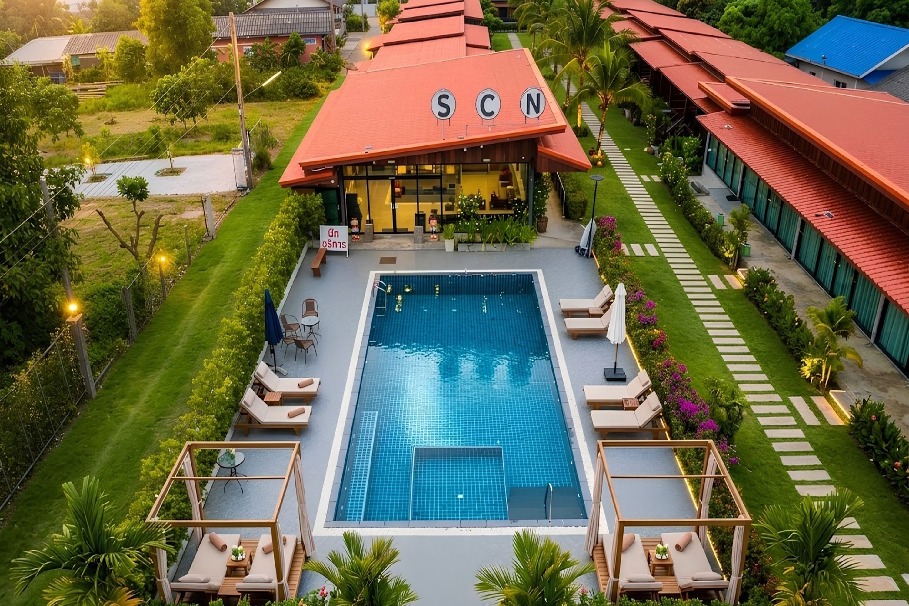 Pool at the Days Hotel by Wyndham Rayong Banchang in Ban Chang, Other than US/Canada