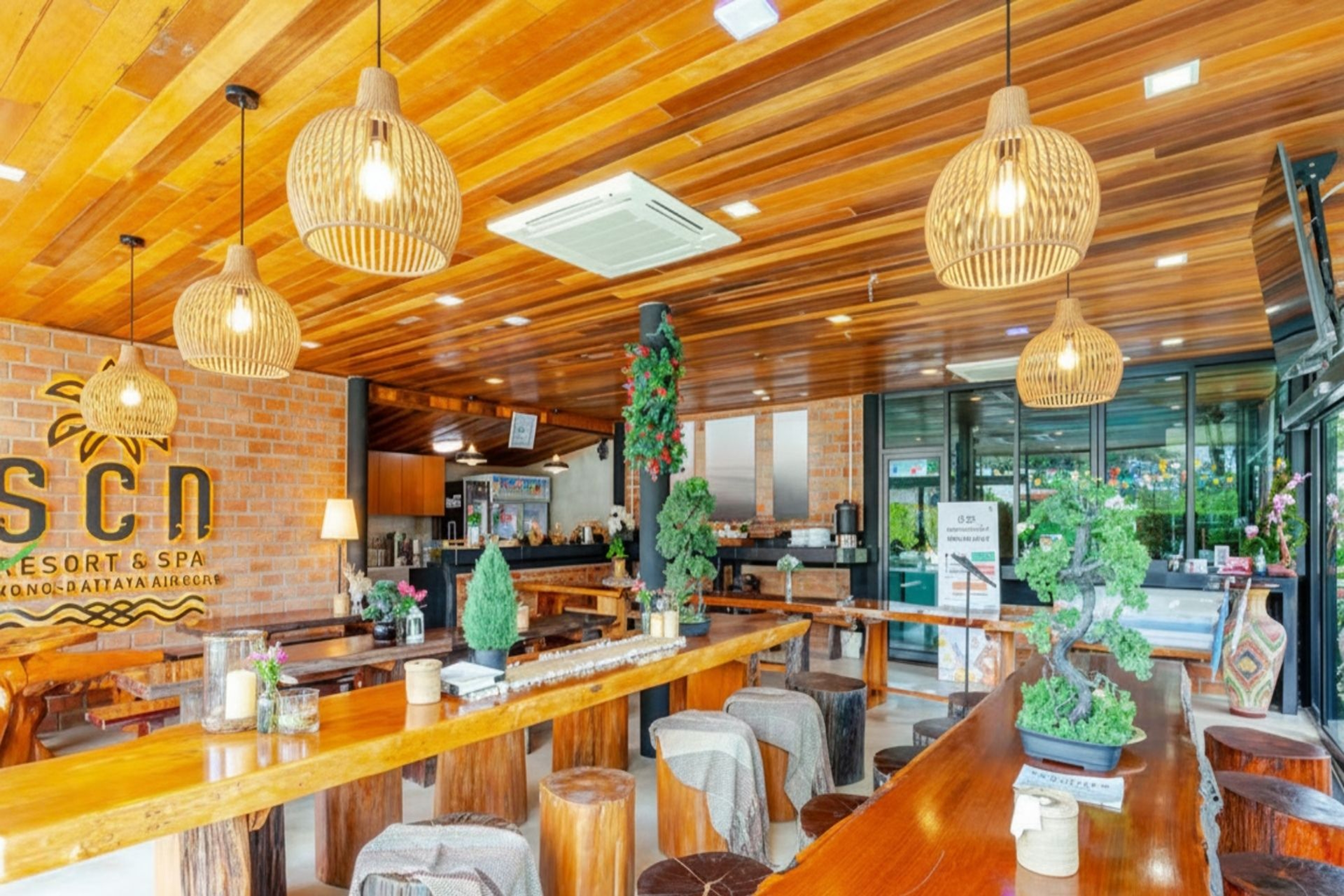 Days Hotel by Wyndham Rayong Banchang restaurant in Ban Chang, Other than US/Canada