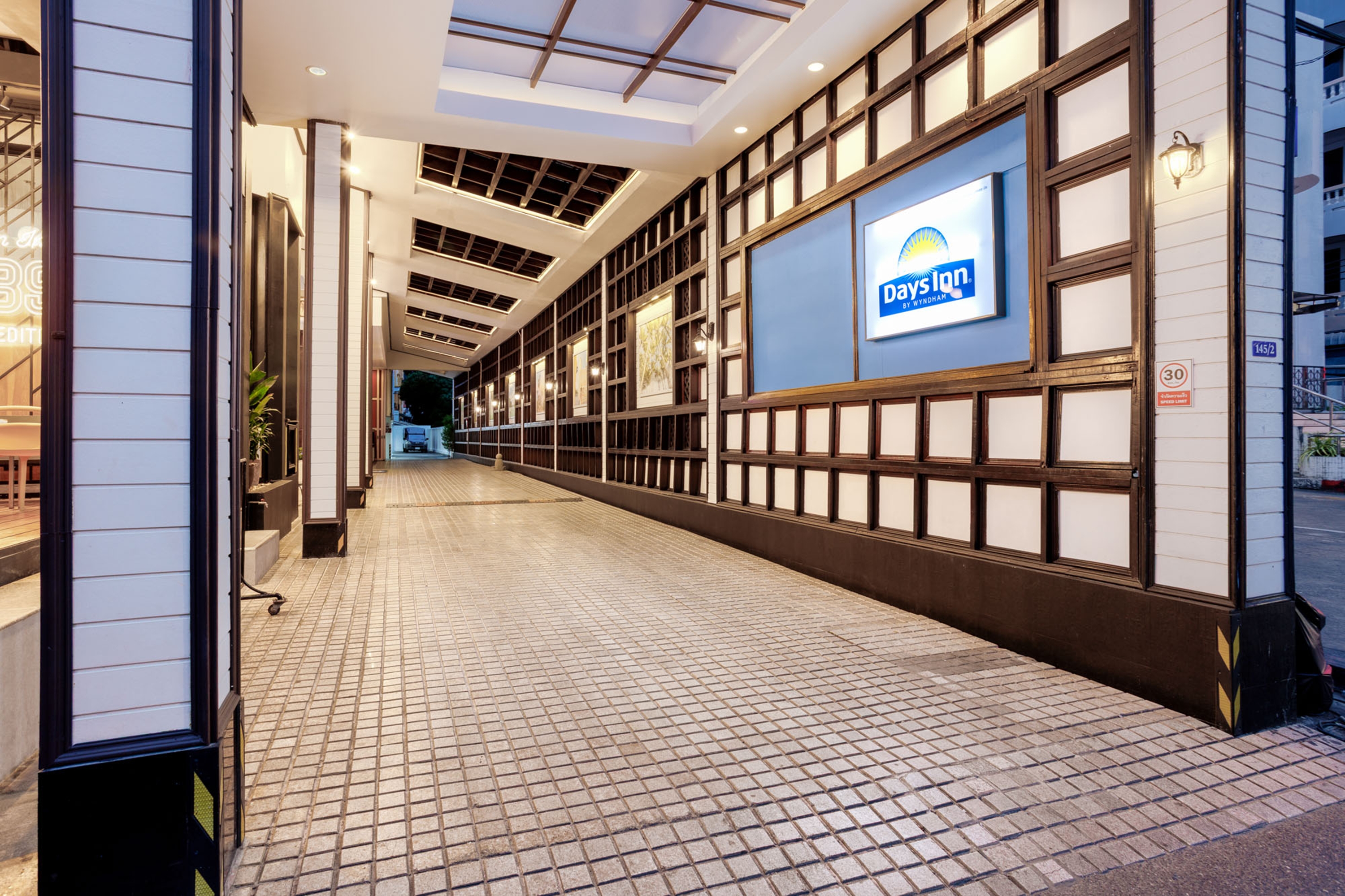 Days Inn by Wyndham Patong Beach Phuket lobby atrium in Phuket, Other than US/Canada