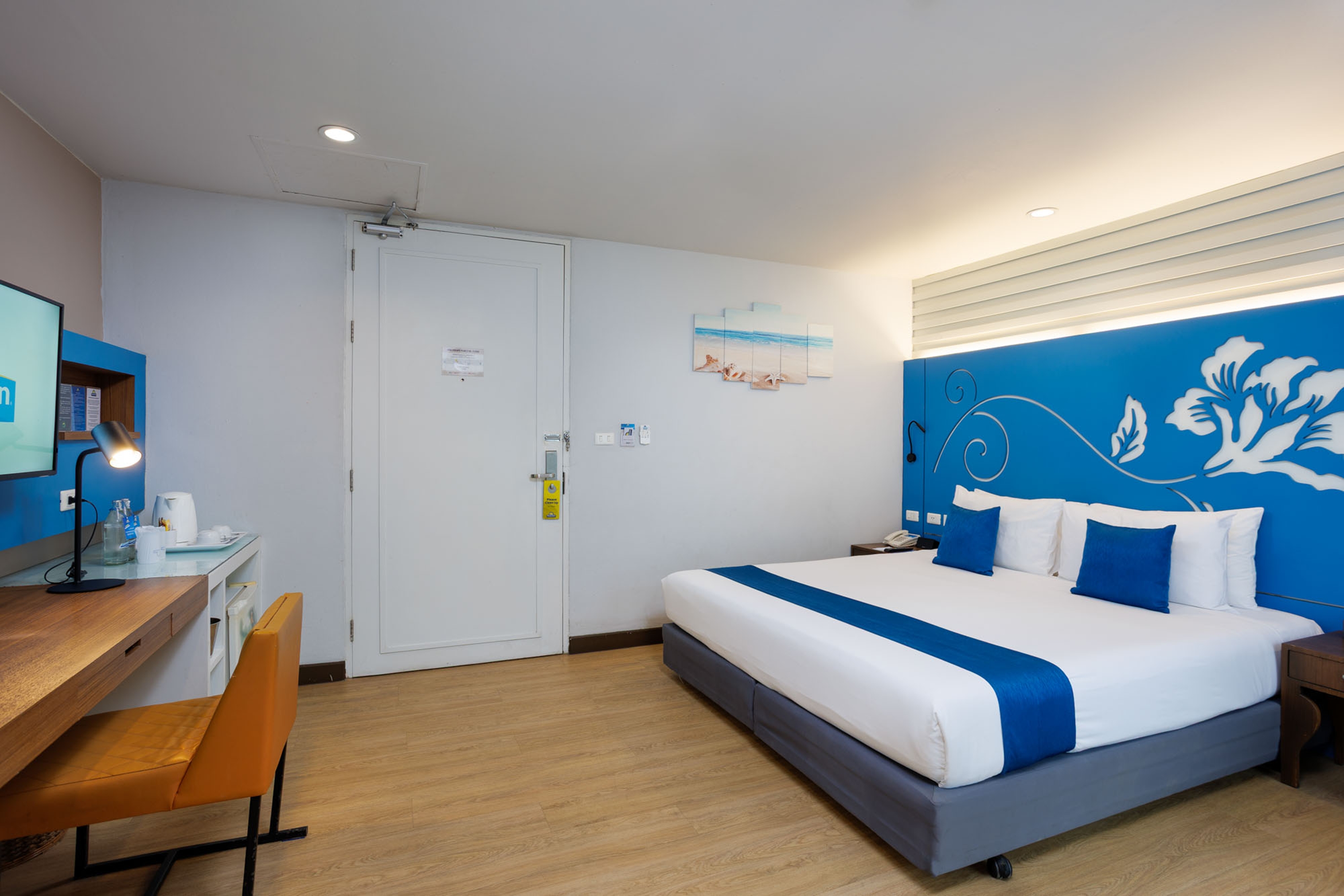 Guest room at the Days Inn by Wyndham Patong Beach Phuket in Phuket, Other than US/Canada