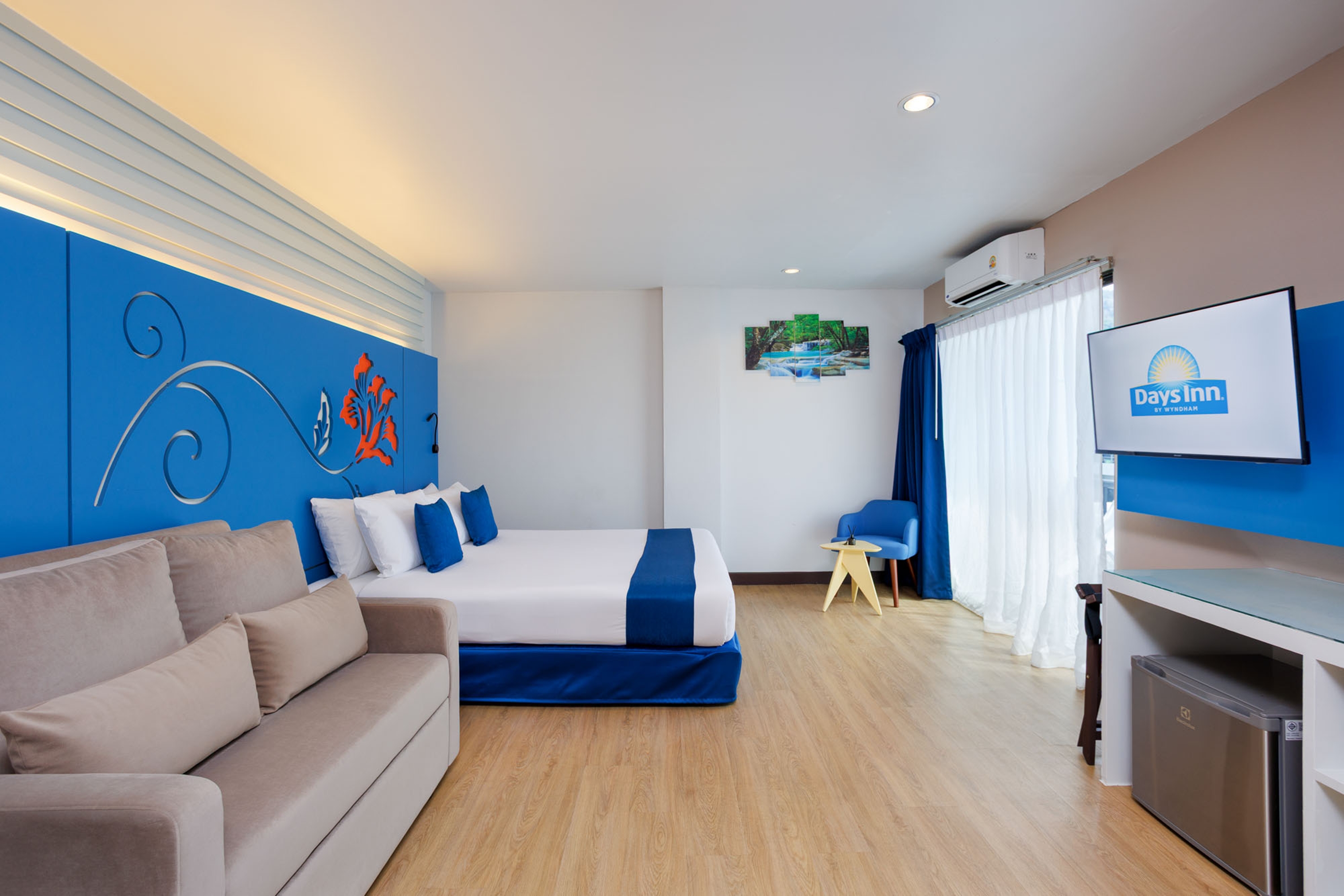 Guest room at the Days Inn by Wyndham Patong Beach Phuket in Phuket, Other than US/Canada