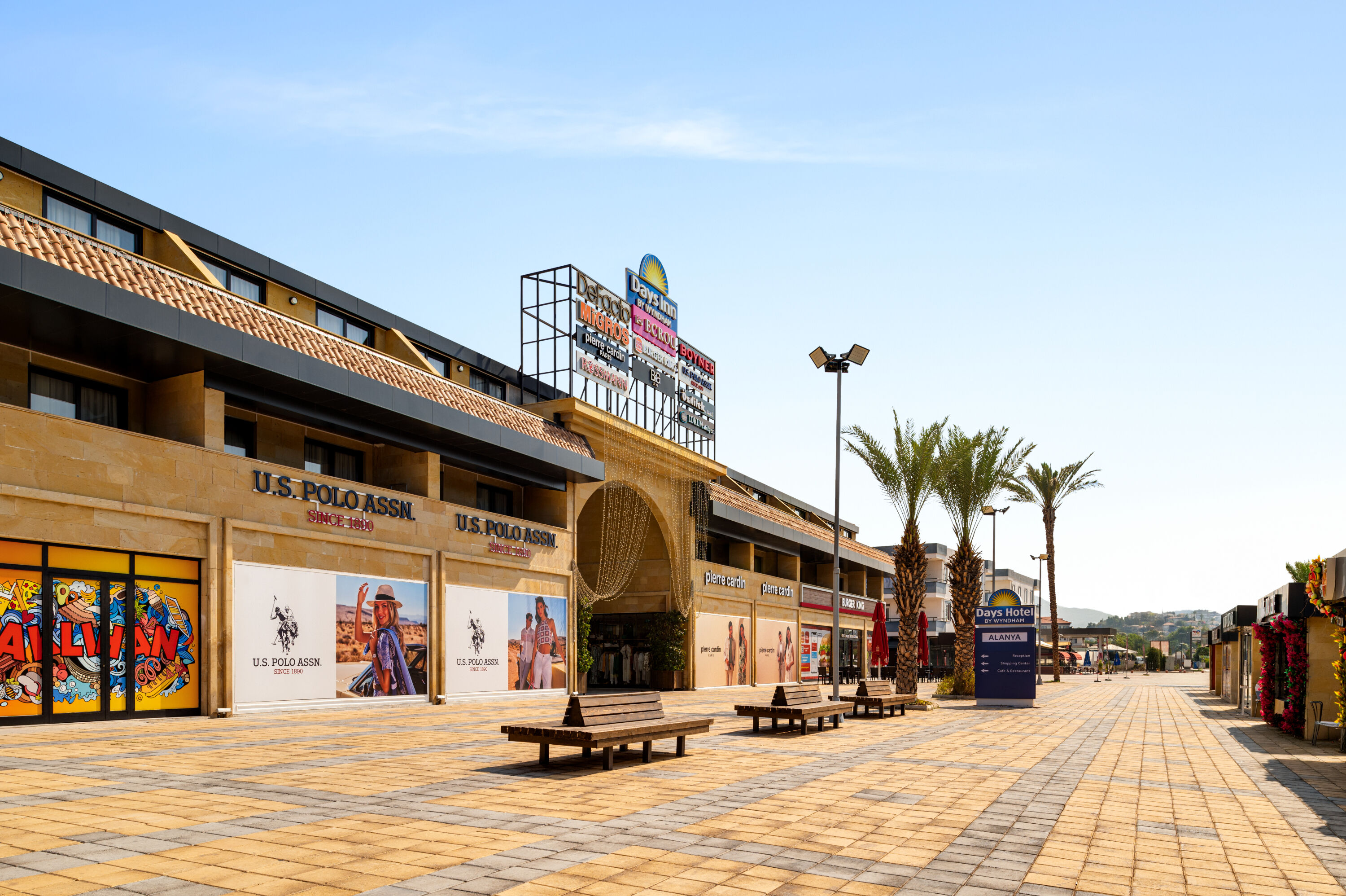 Exterior of Days Inn by Wyndham Alanya hotel in Antalya, Other than US/Canada