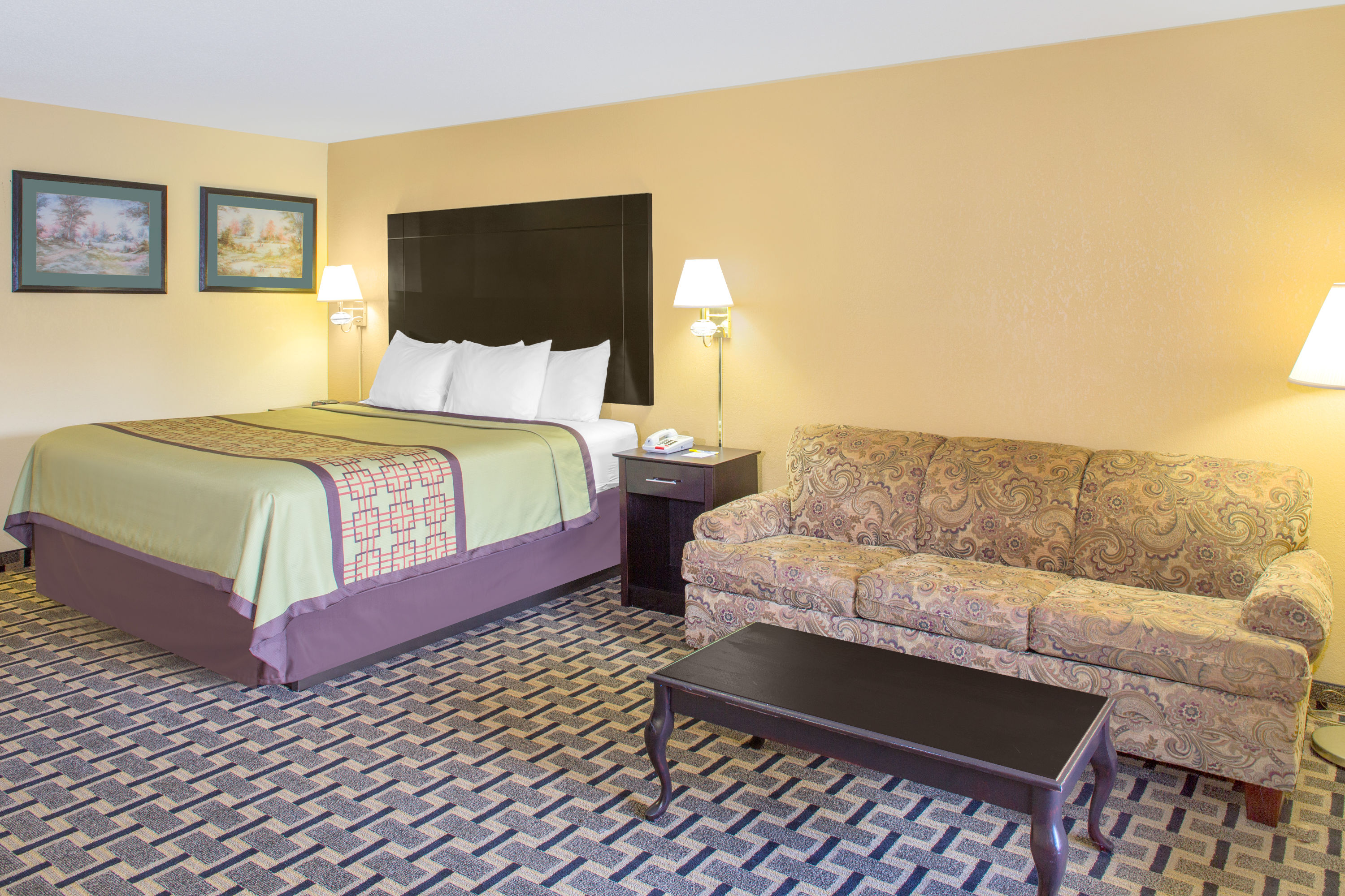 Guest room at the Days Inn by Wyndham Andalusia in Andalusia, Alabama