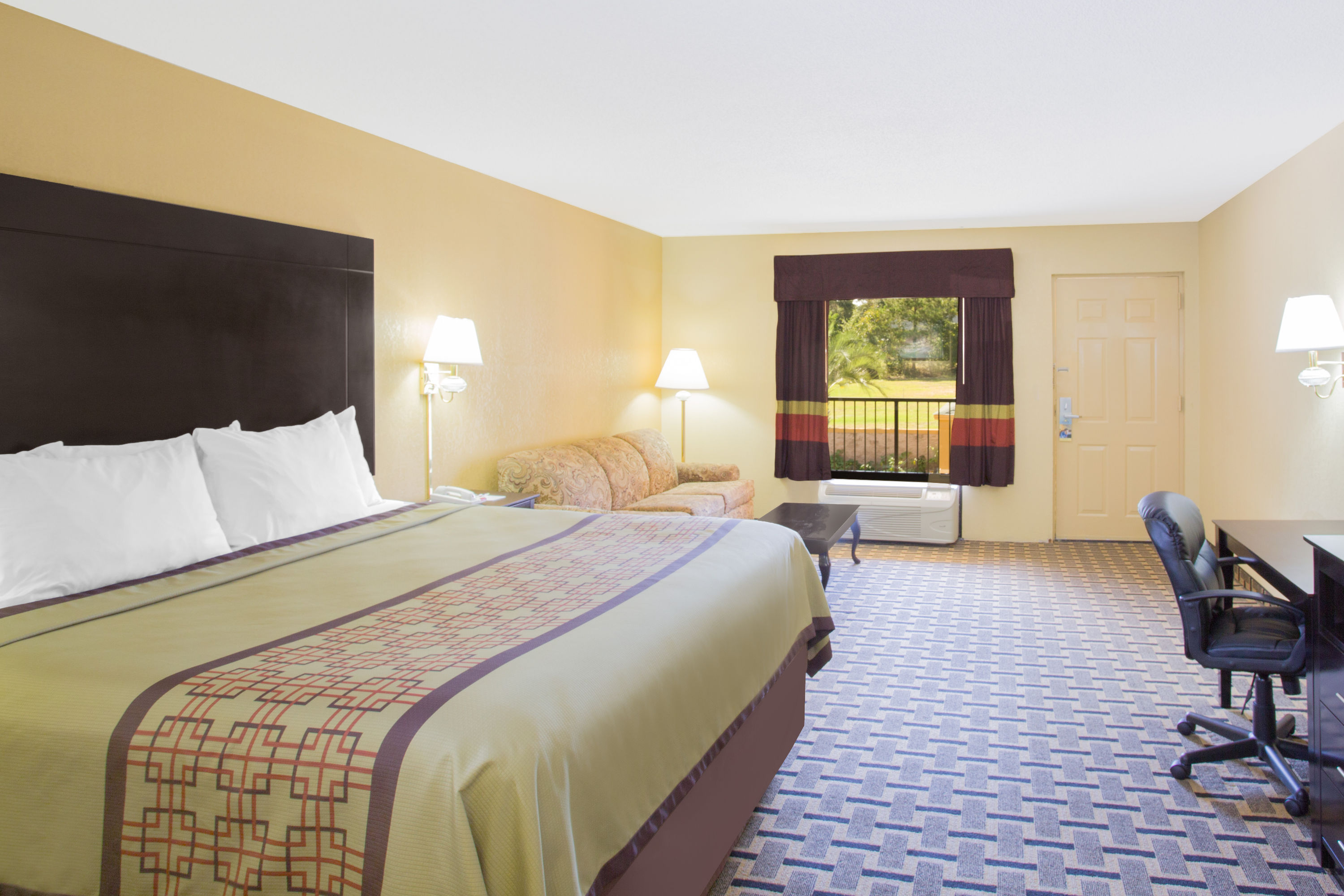 Guest room at the Days Inn by Wyndham Andalusia in Andalusia, Alabama