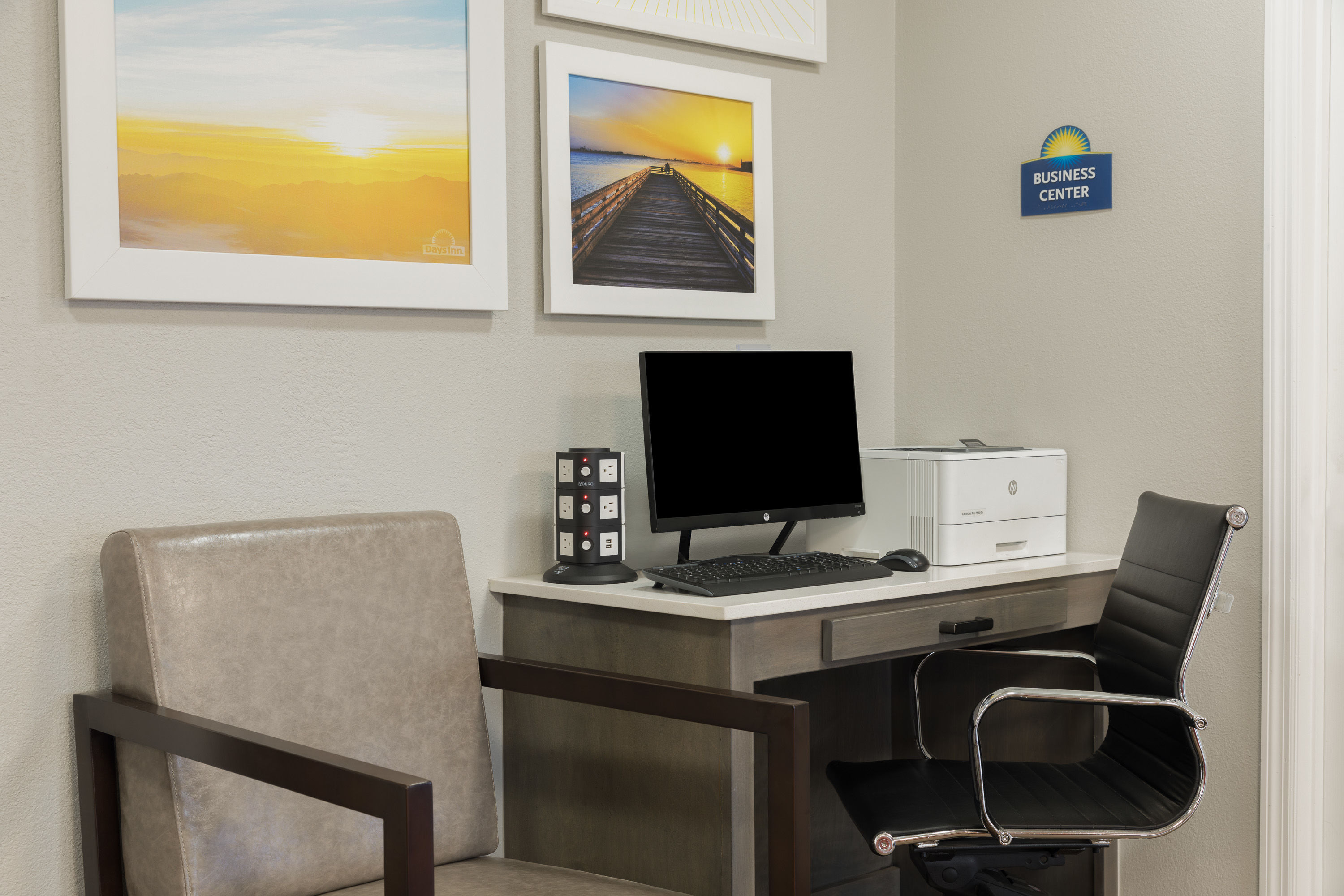 Days Inn & Suites by Wyndham Athens Alabama business center in Athens, Alabama