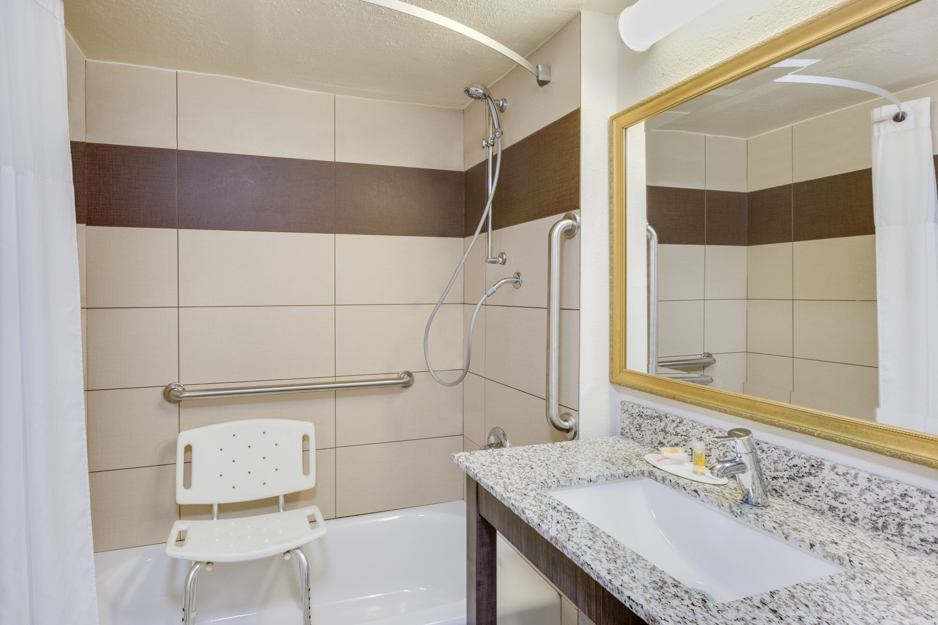 Days Inn by Wyndham Birmingham/West Birmingham AL Hotels
