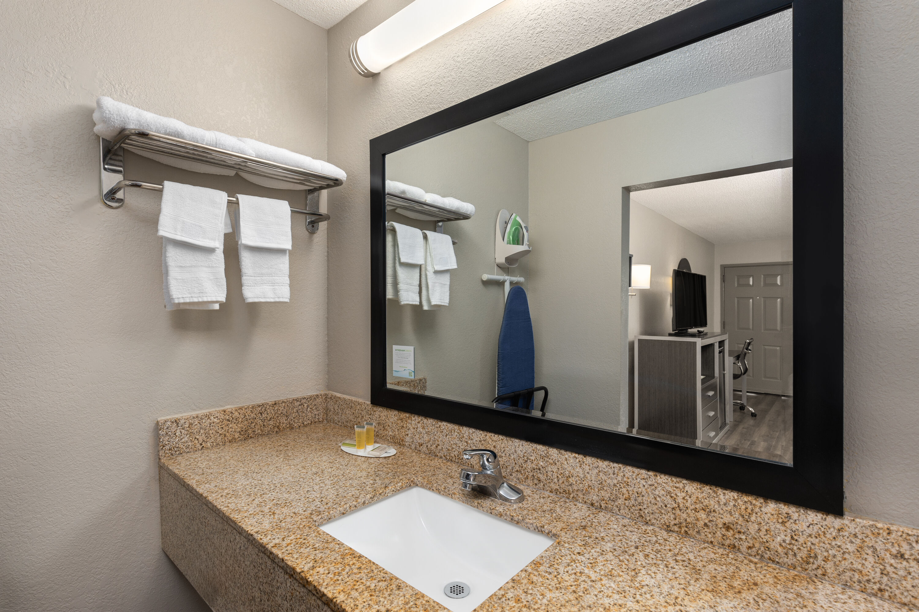 Guest room bath at the Days Inn by Wyndham Childersburg/Sylacauga in Childersburg, Alabama