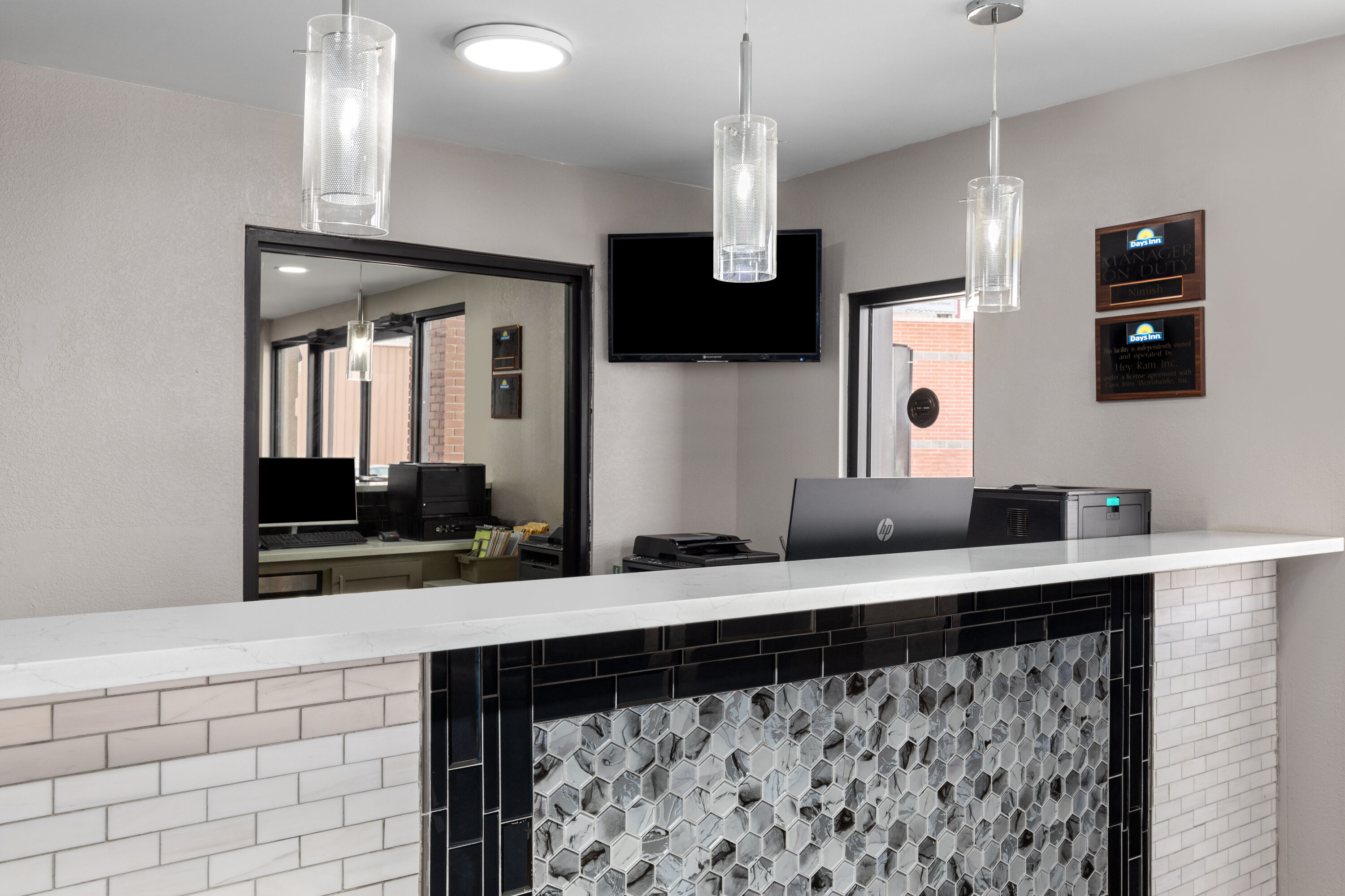 Days Inn by Wyndham Childersburg/Sylacauga reception in Childersburg, Alabama