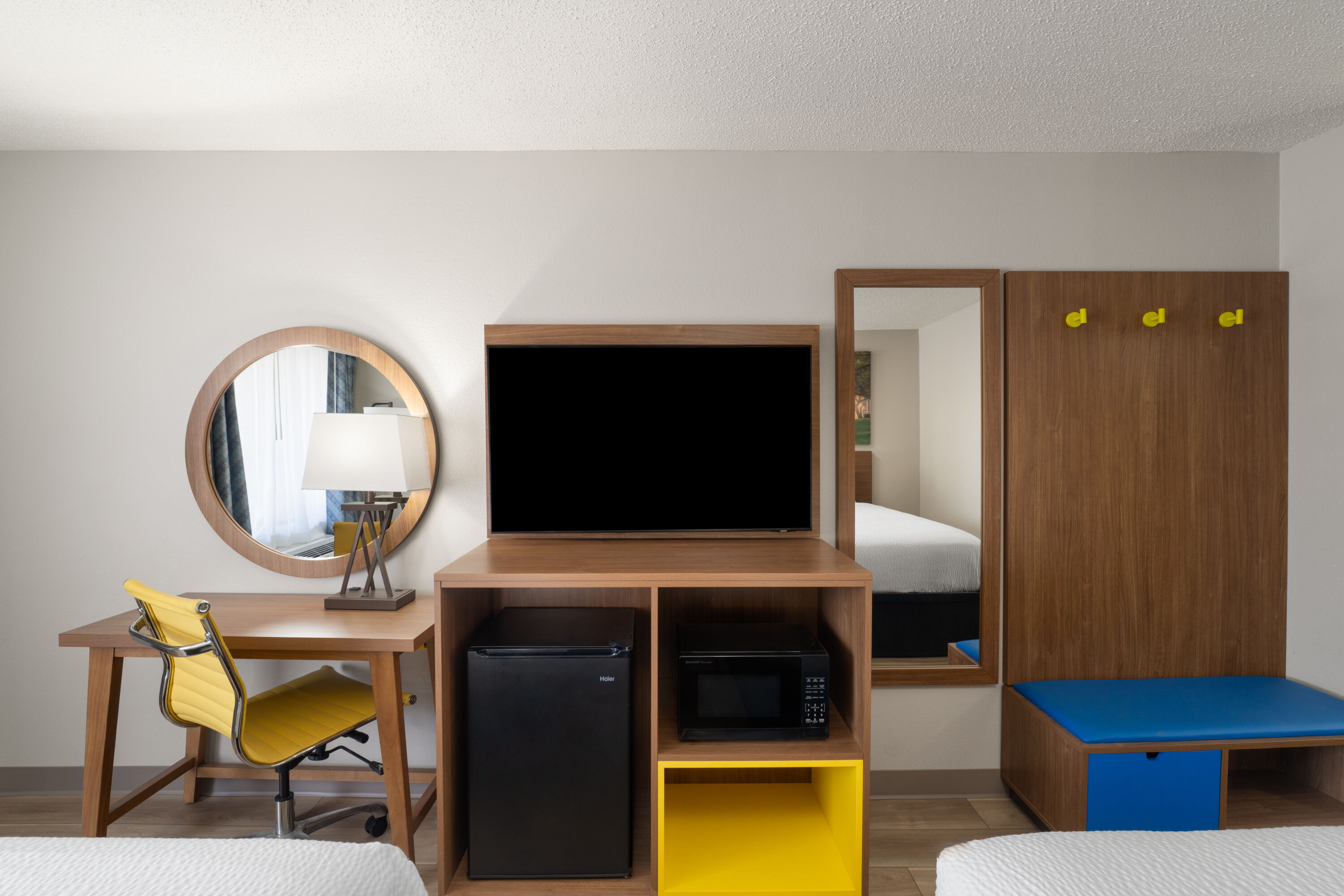 Guest room at the Days Inn by Wyndham Clanton AL in Clanton, Alabama