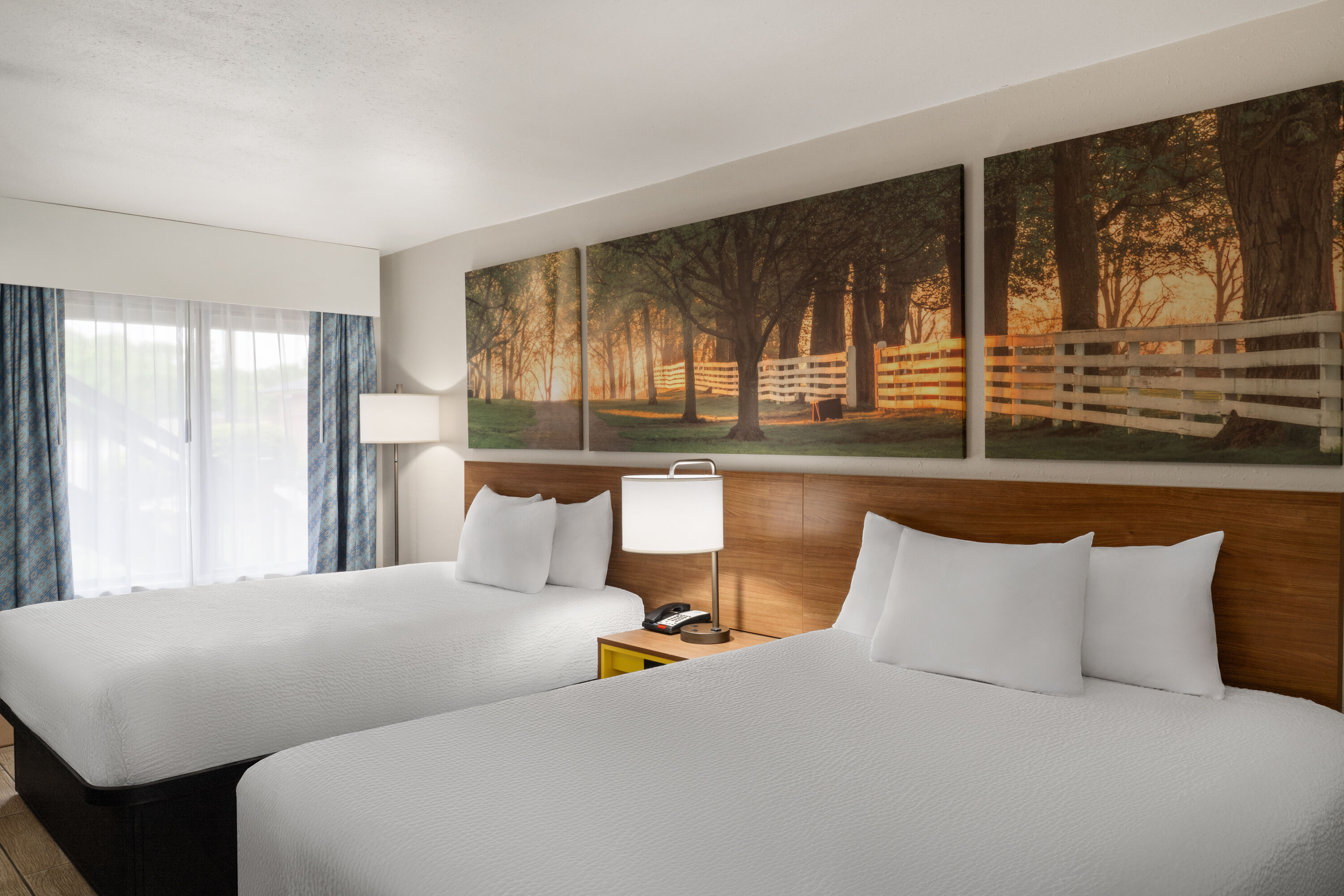 Guest room at the Days Inn by Wyndham Clanton AL in Clanton, Alabama