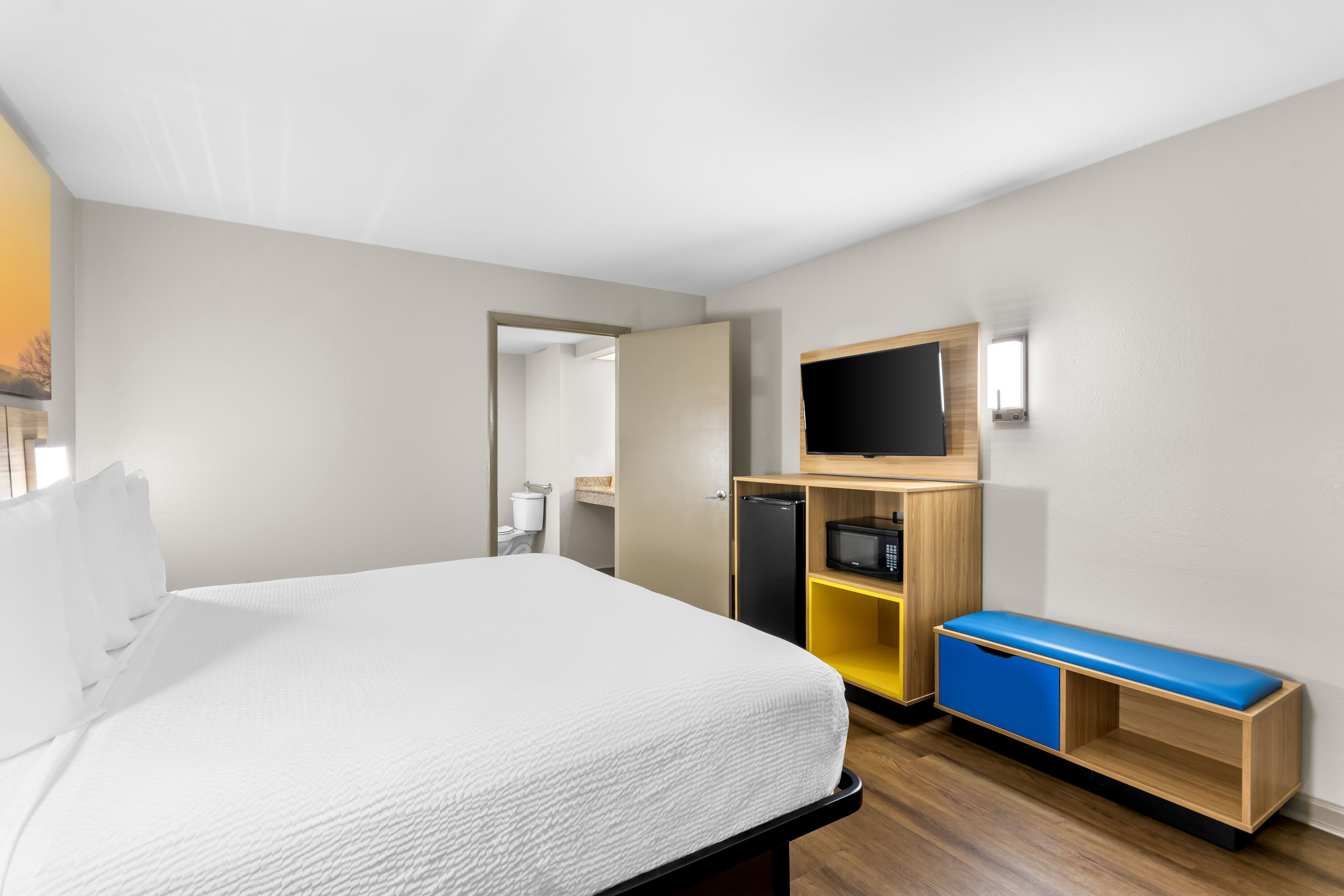 King bed guest room at the Days Inn by Wyndham Enterprise in Enterprise, Alabama