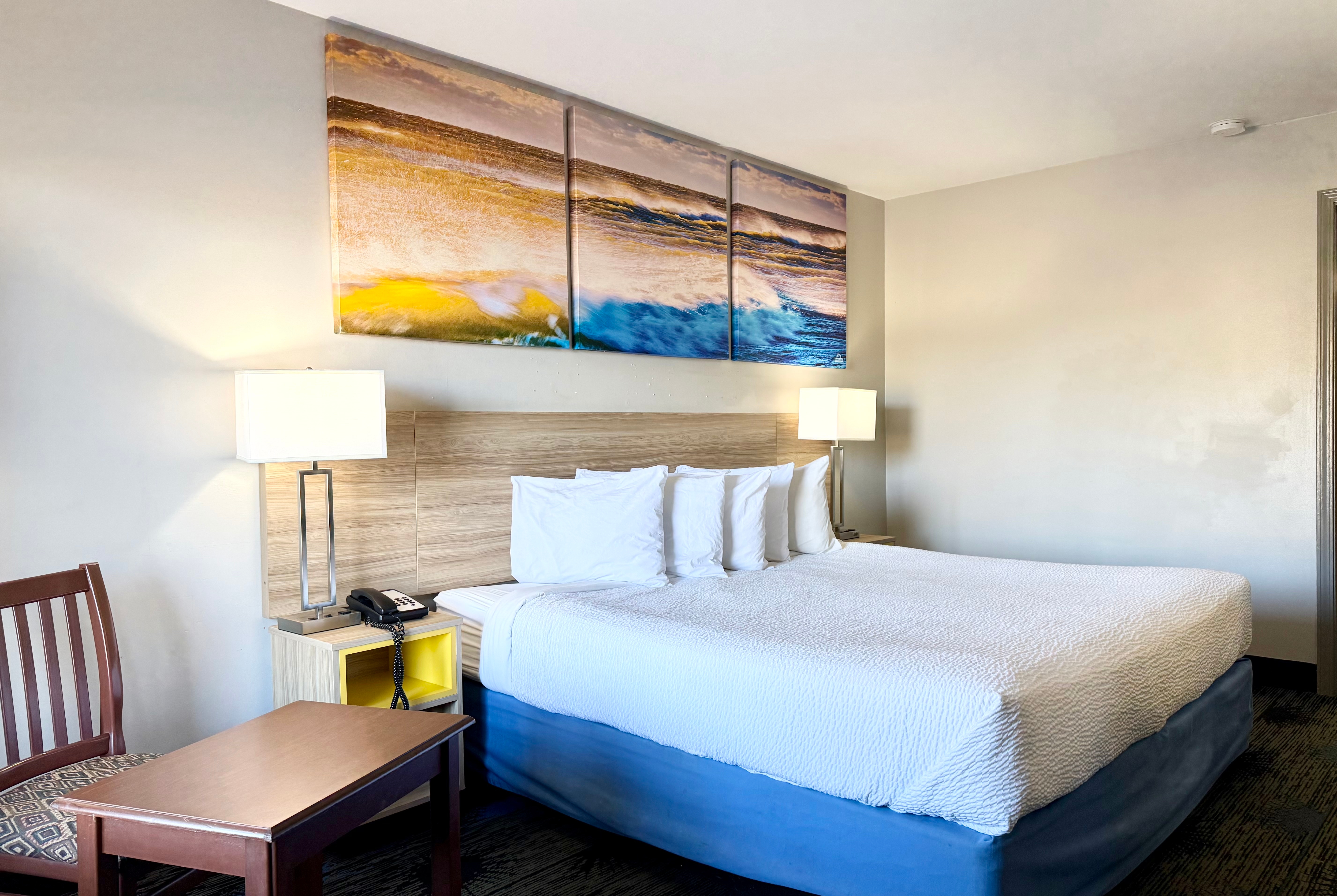 Guest room at the Days Inn by Wyndham Greenville in Greenville, Alabama