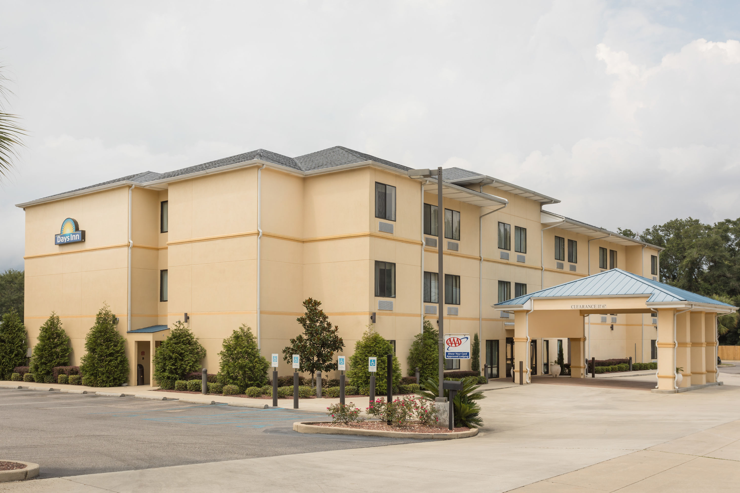 Days Inn By Wyndham North Mobile Mobile Al Hotels