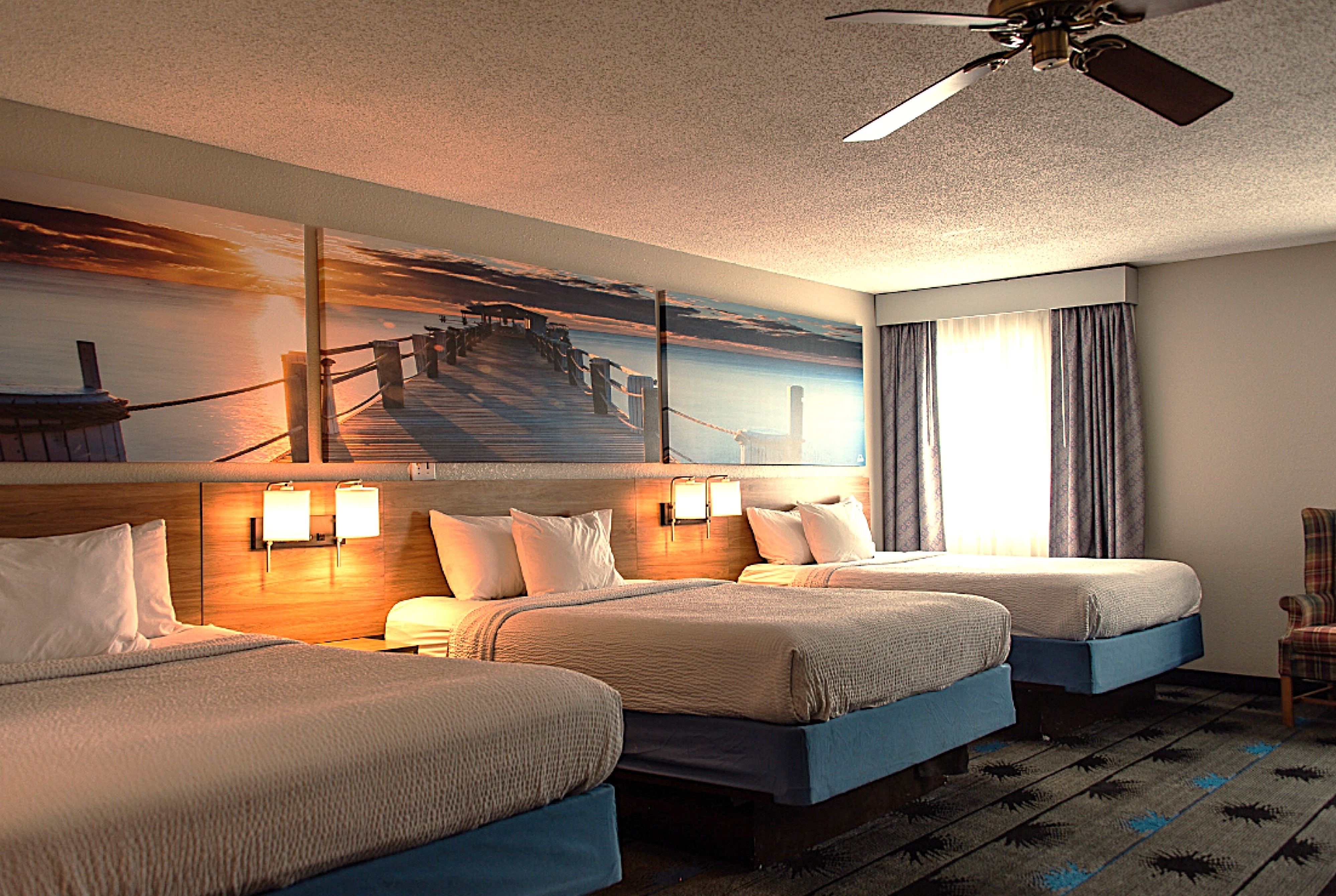 Guest room at the Days Inn by Wyndham Troy in Troy, Alabama