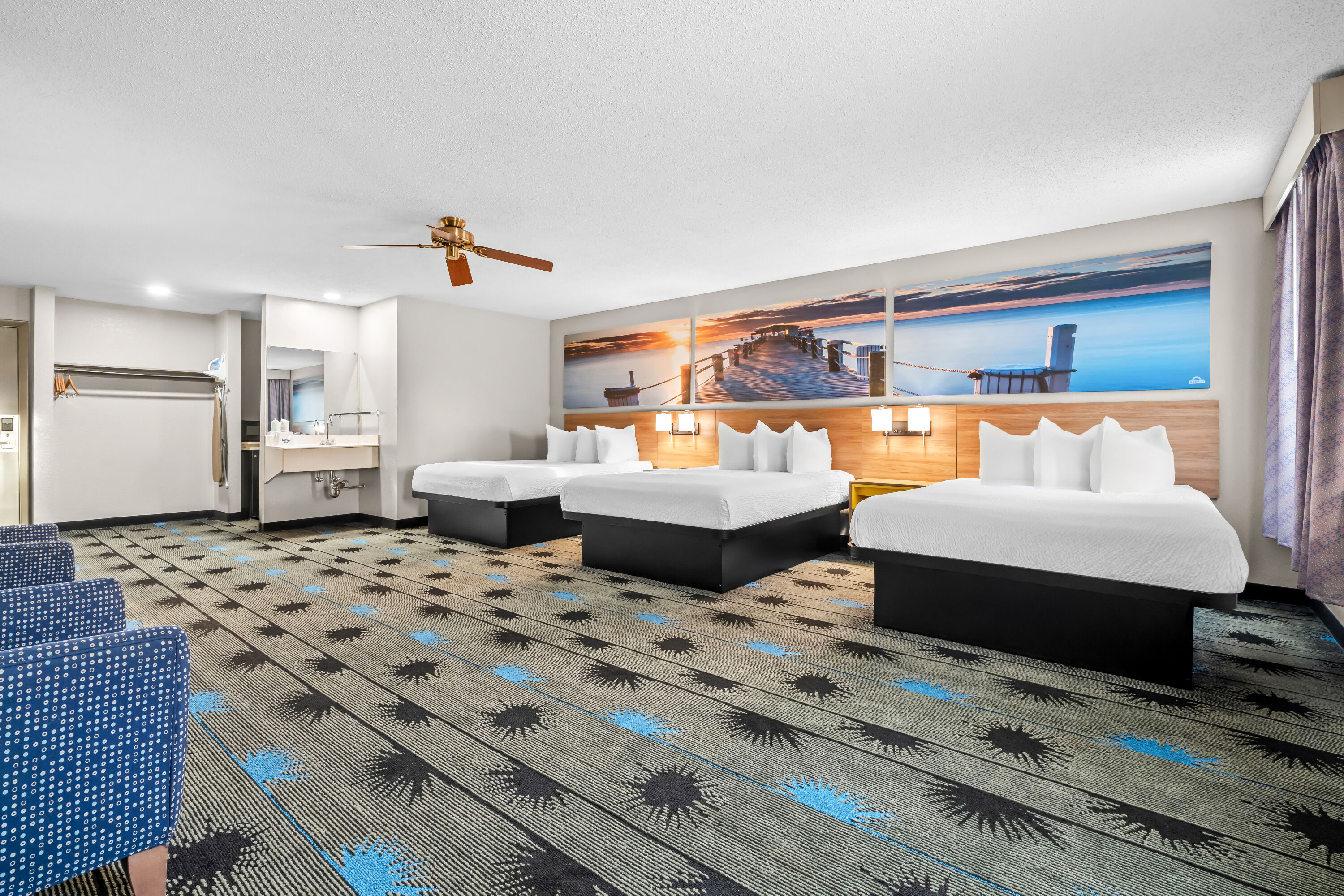 Double bed guest room at the Days Inn by Wyndham Troy in Troy, Alabama