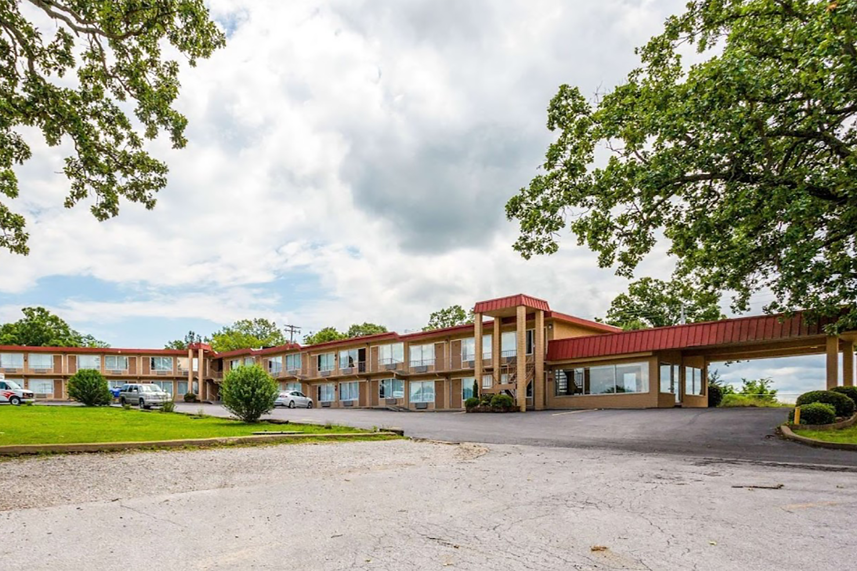 Days Inn by Wyndham Batesville AR Batesville, AR Hotels
