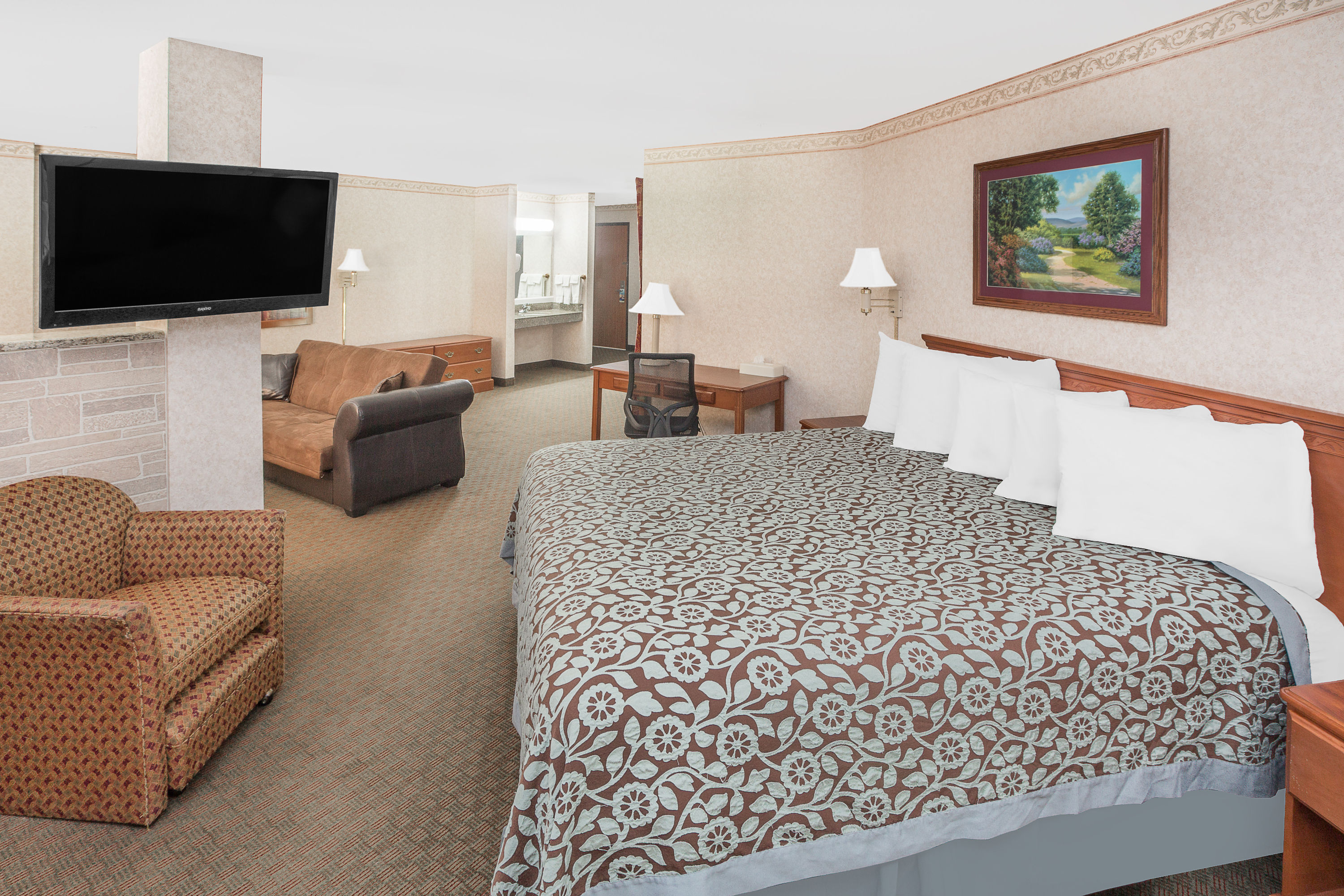 Days Inn & Suites by Wyndham Brinkley suite in Brinkley, Arkansas