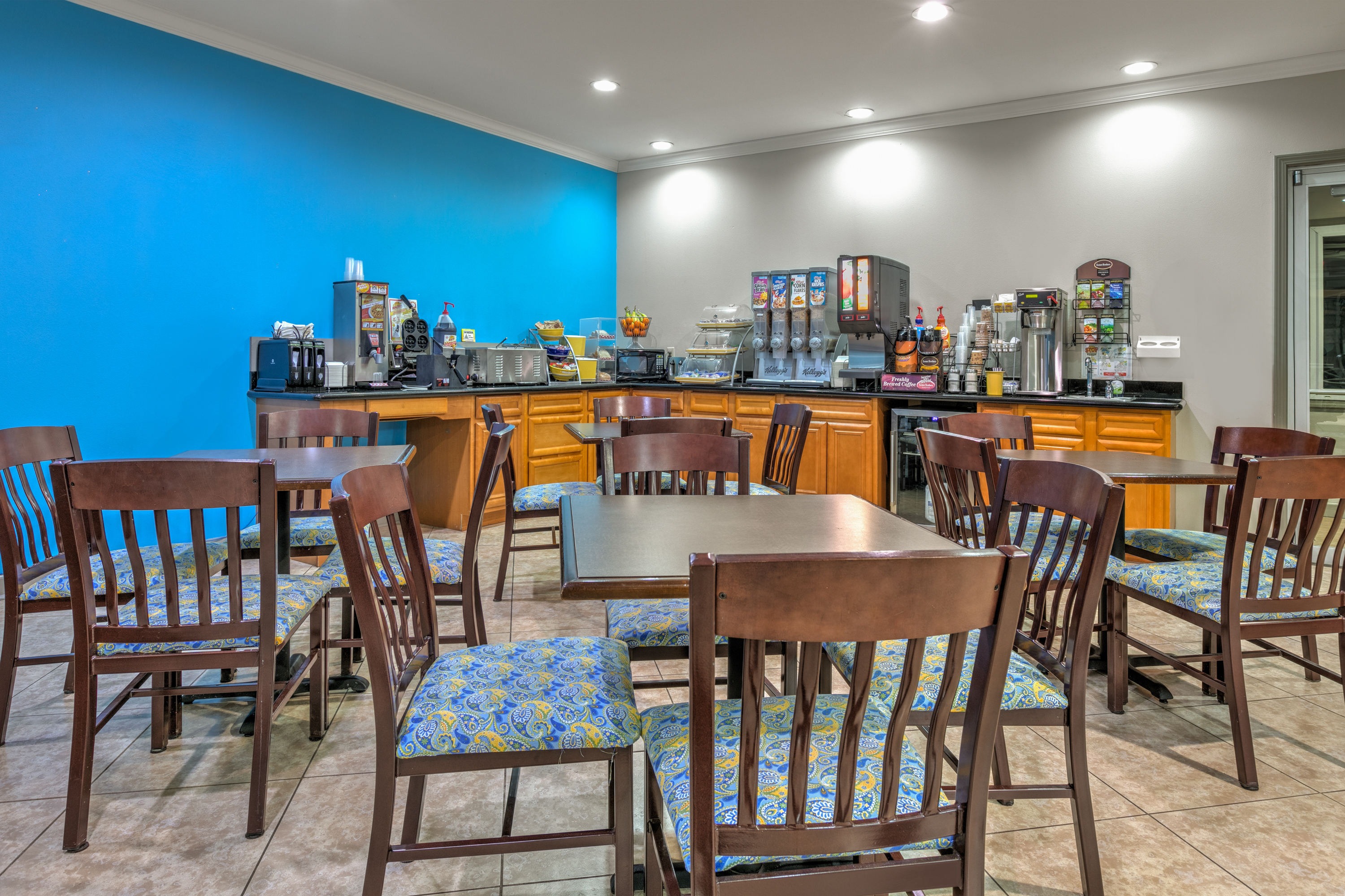 Free breakfast at Days Inn & Suites by Wyndham Cabot in Cabot, Arkansas