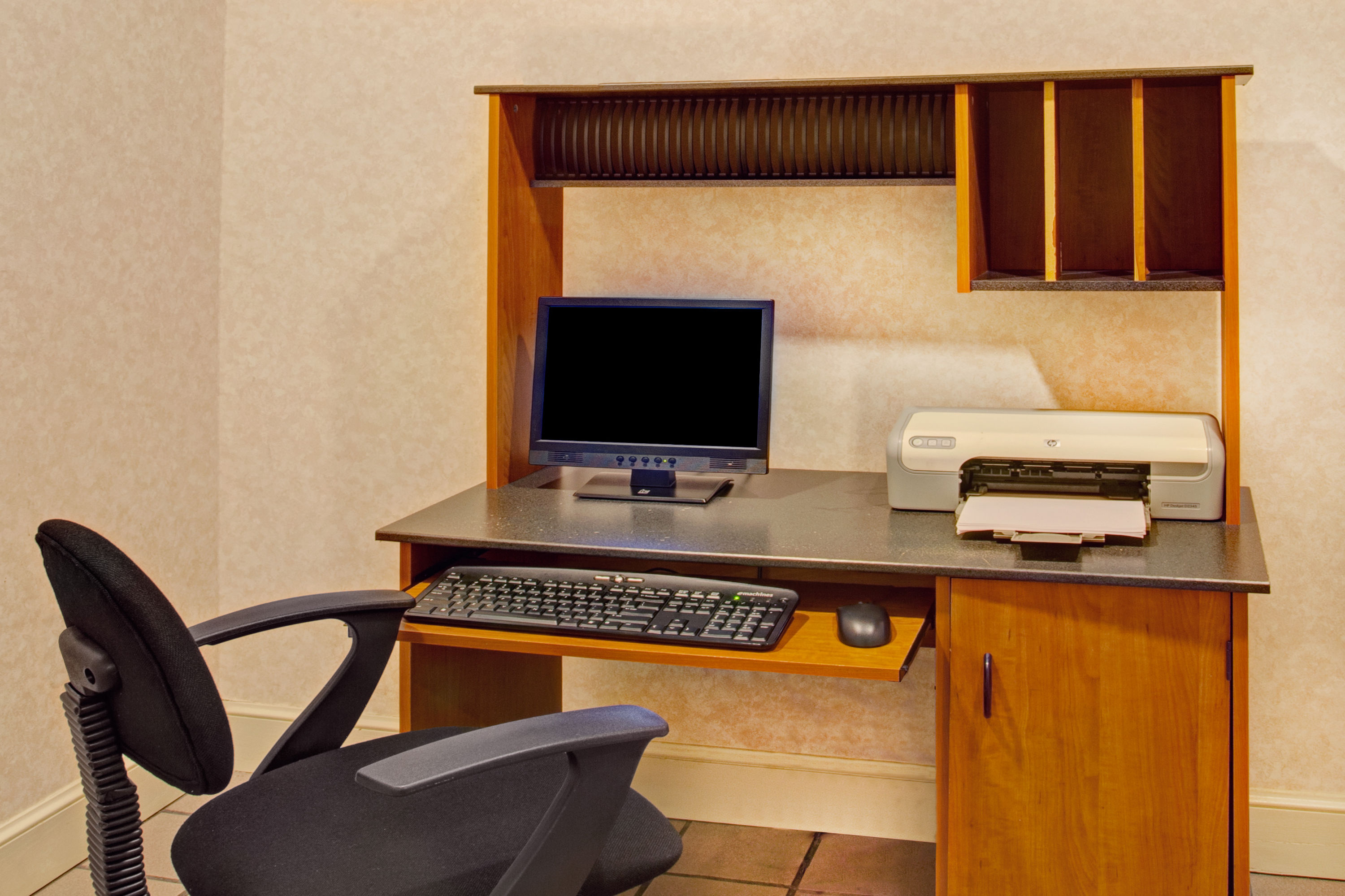 Days Inn by Wyndham Forrest City business center in Forrest City, Arkansas