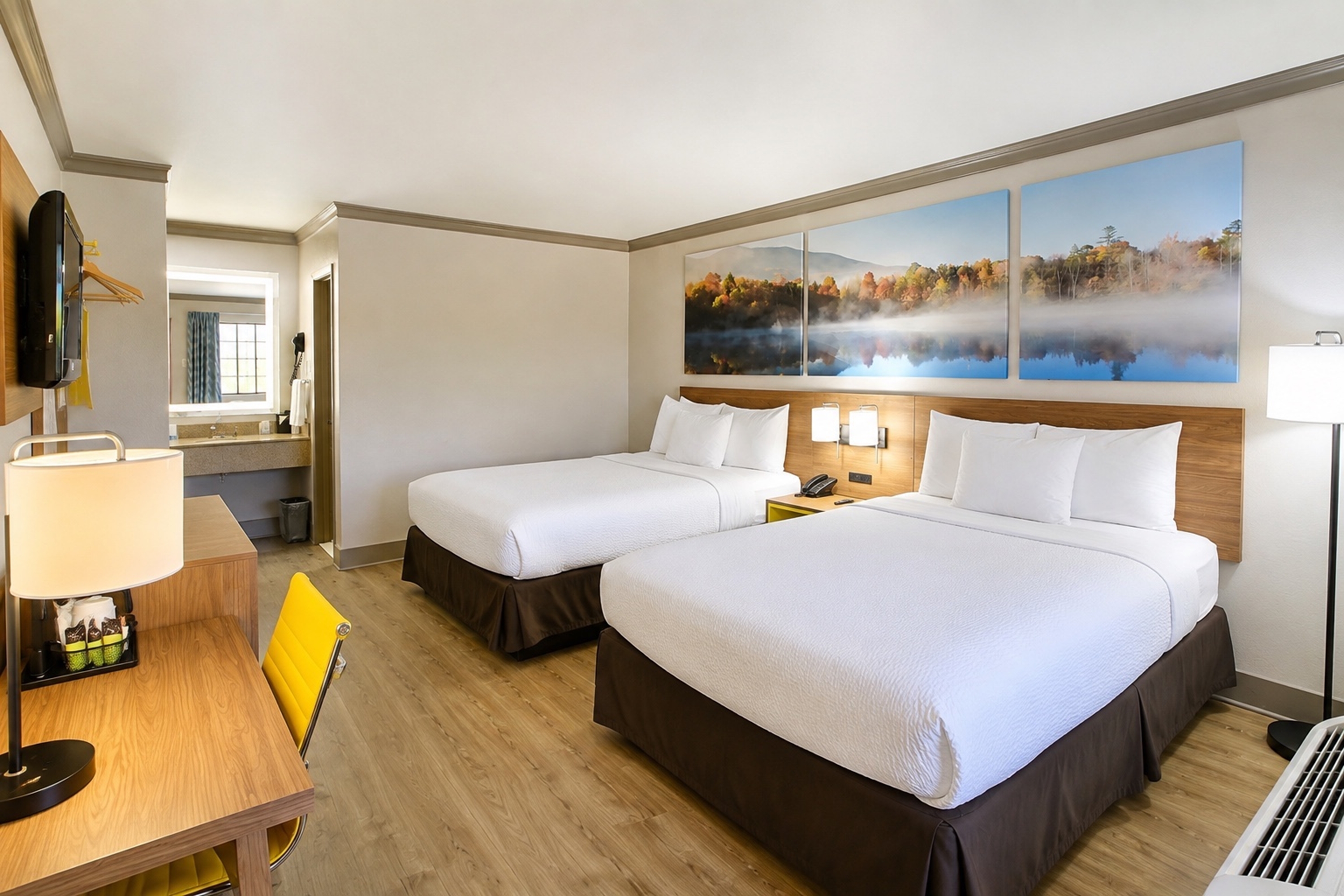 Guest room at the Days Inn by Wyndham Forrest City I-40 in Forrest City, Arkansas