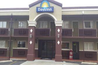 Days Inn By Wyndham Hot Springs Hotels Ar 71901 6946 Exterior Of Days Inn By Wyndham Hot Springs Hotel In Arkansas