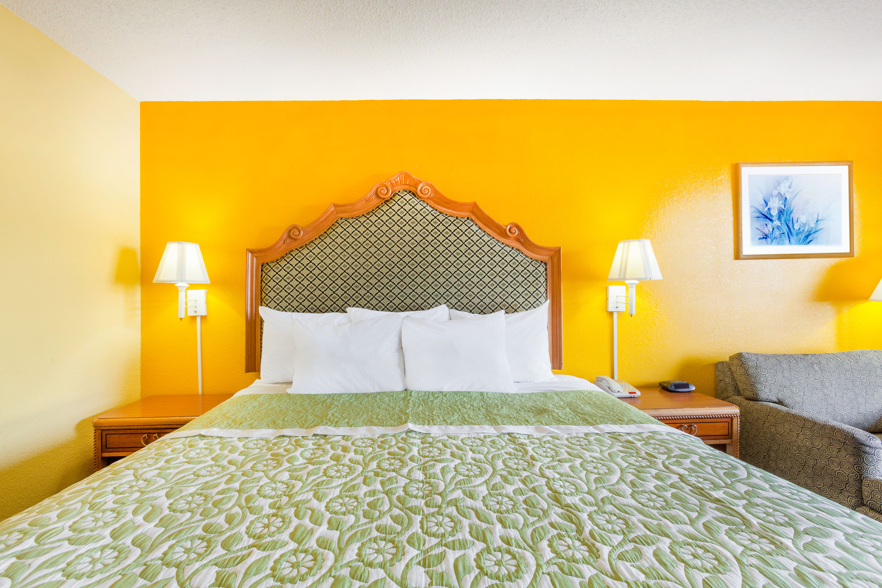 Guest room at the Days Inn by Wyndham Jacksonville in Jacksonville, Arkansas