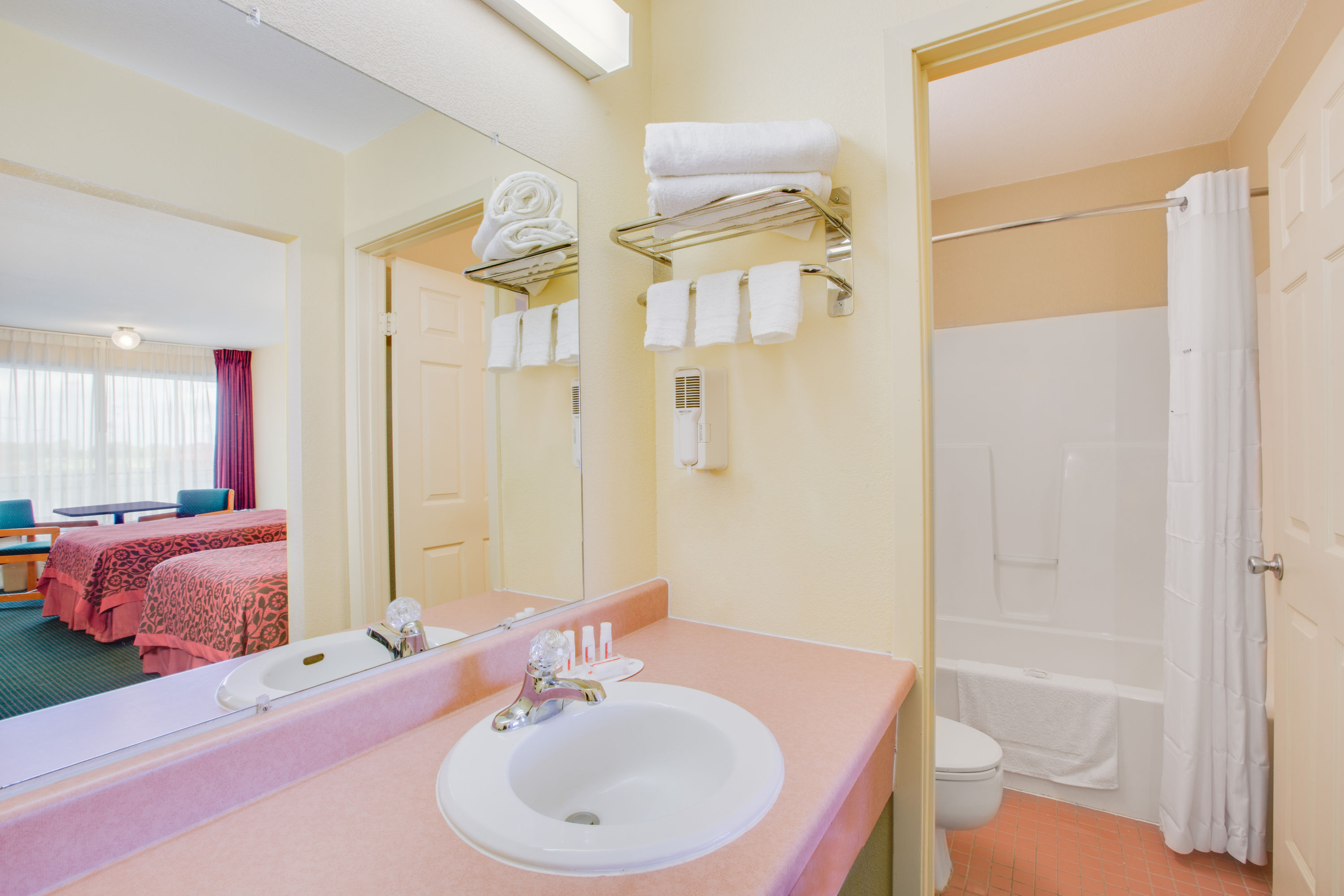 Guest room bath at the Days Inn by Wyndham Newport in Newport, Arkansas