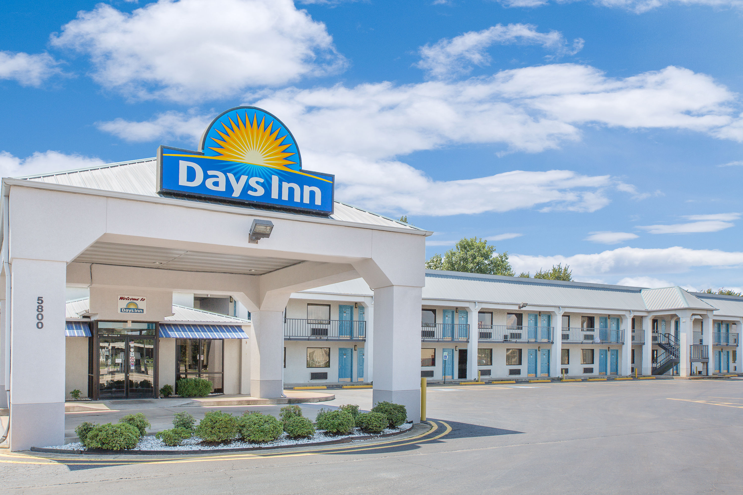 Days Inn by Wyndham N Little Rock East | North Little Rock, AR Hotels