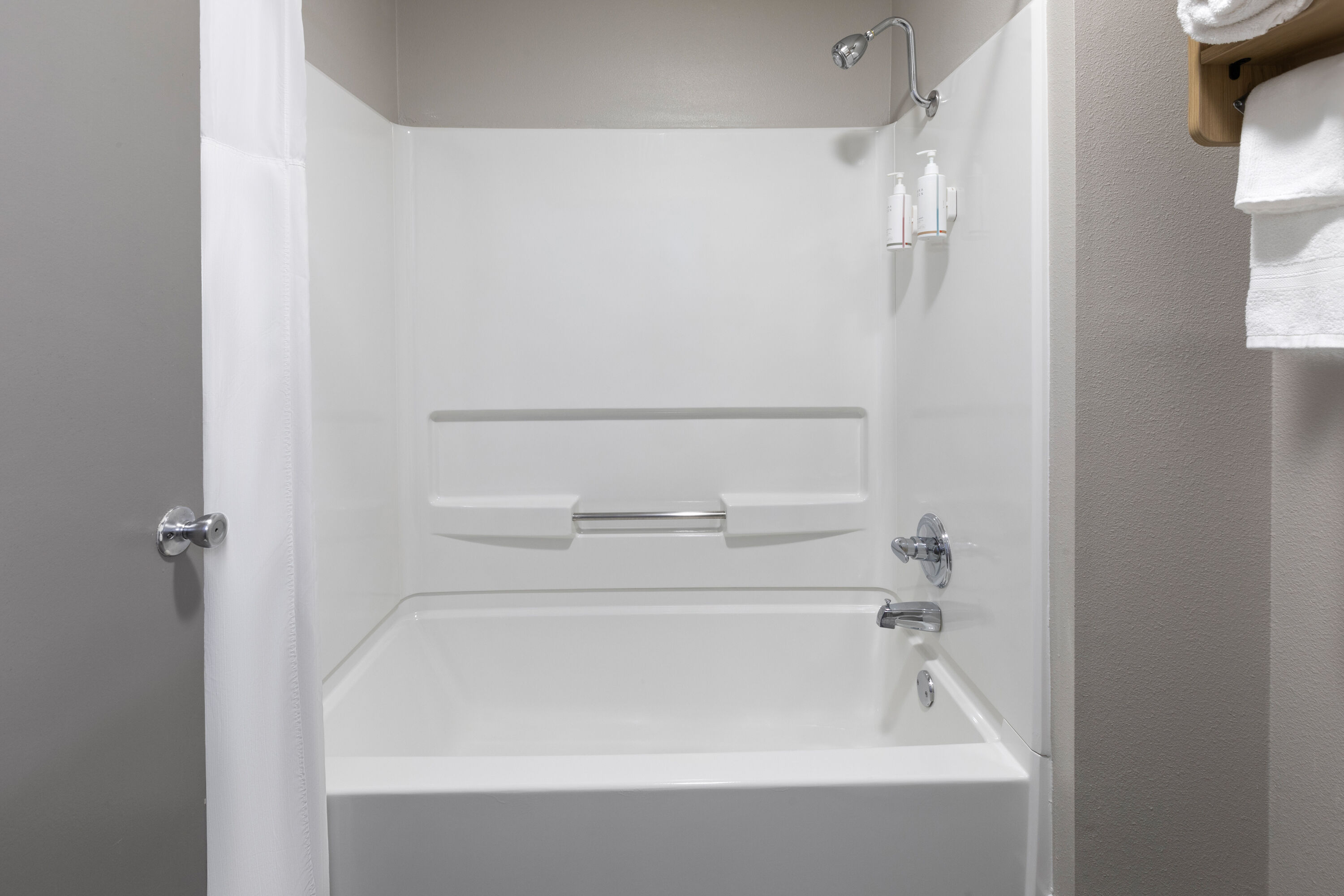 Guest room bath at the Days Inn by Wyndham North Little Rock/ Maumelle in North Little Rock, Arkansas