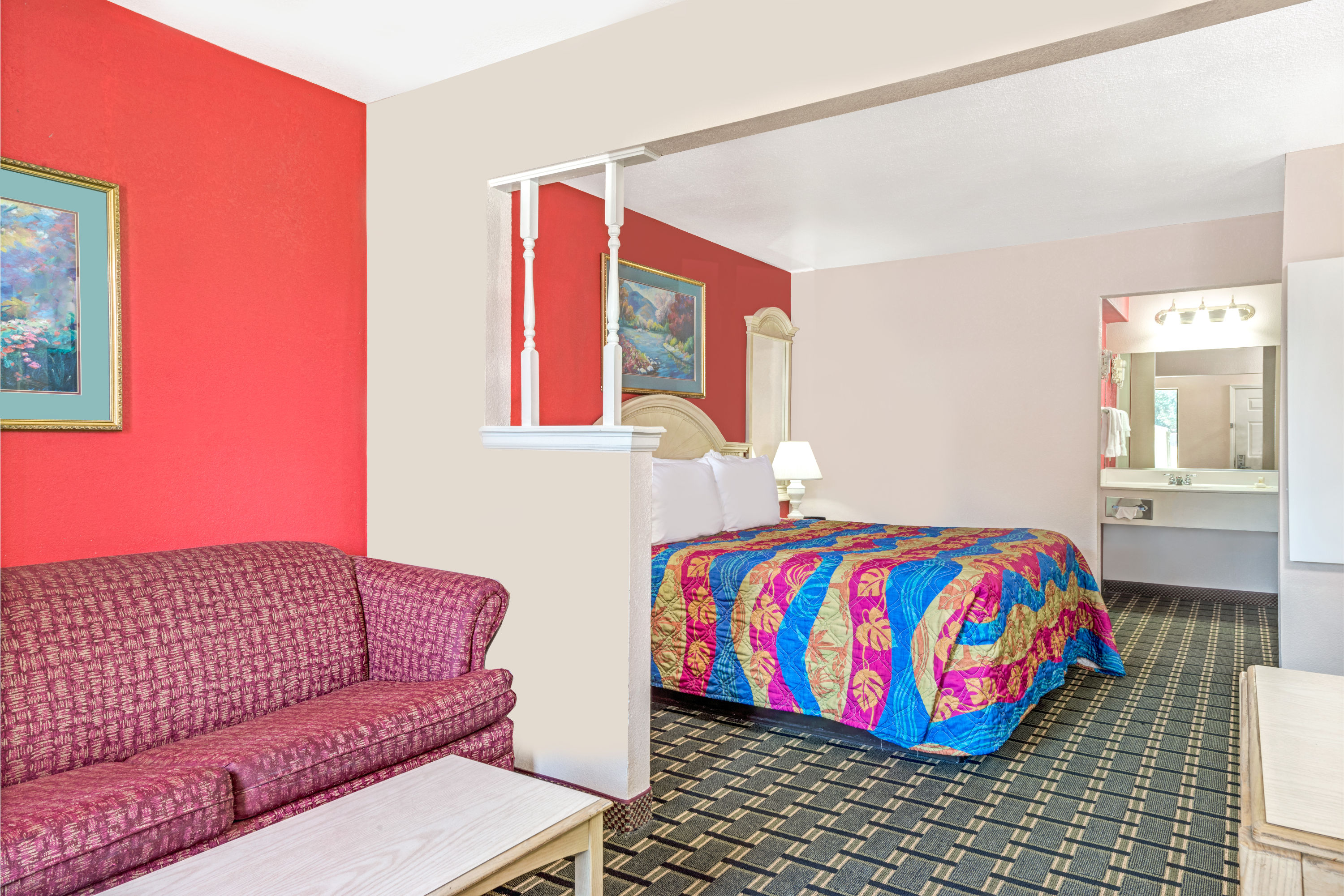 Days Inn & Suites by Wyndham Osceola AR Osceola, AR Hotels