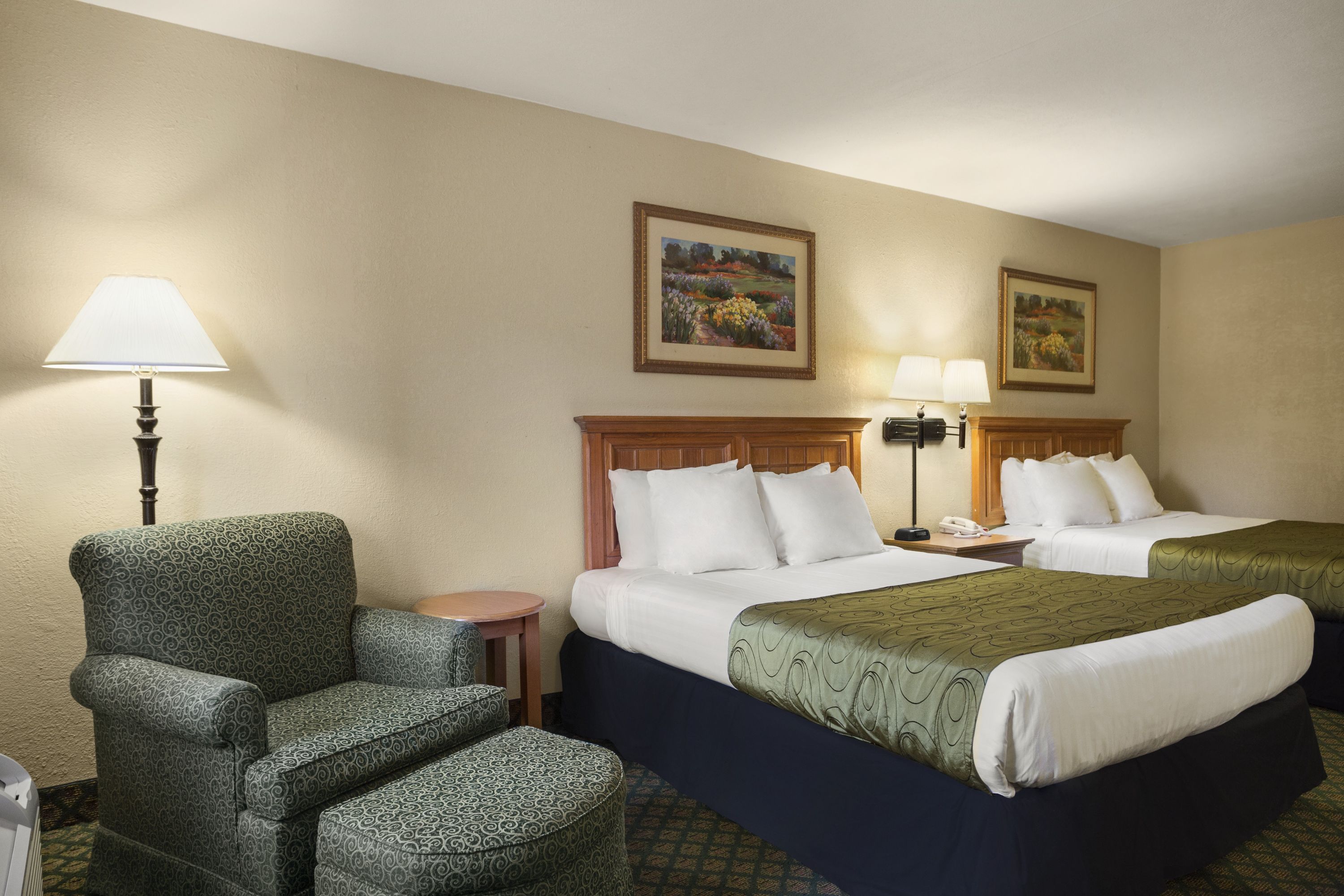 Guest room at the Days Inn & Suites by Wyndham Stuttgart in Stuttgart, Arkansas
