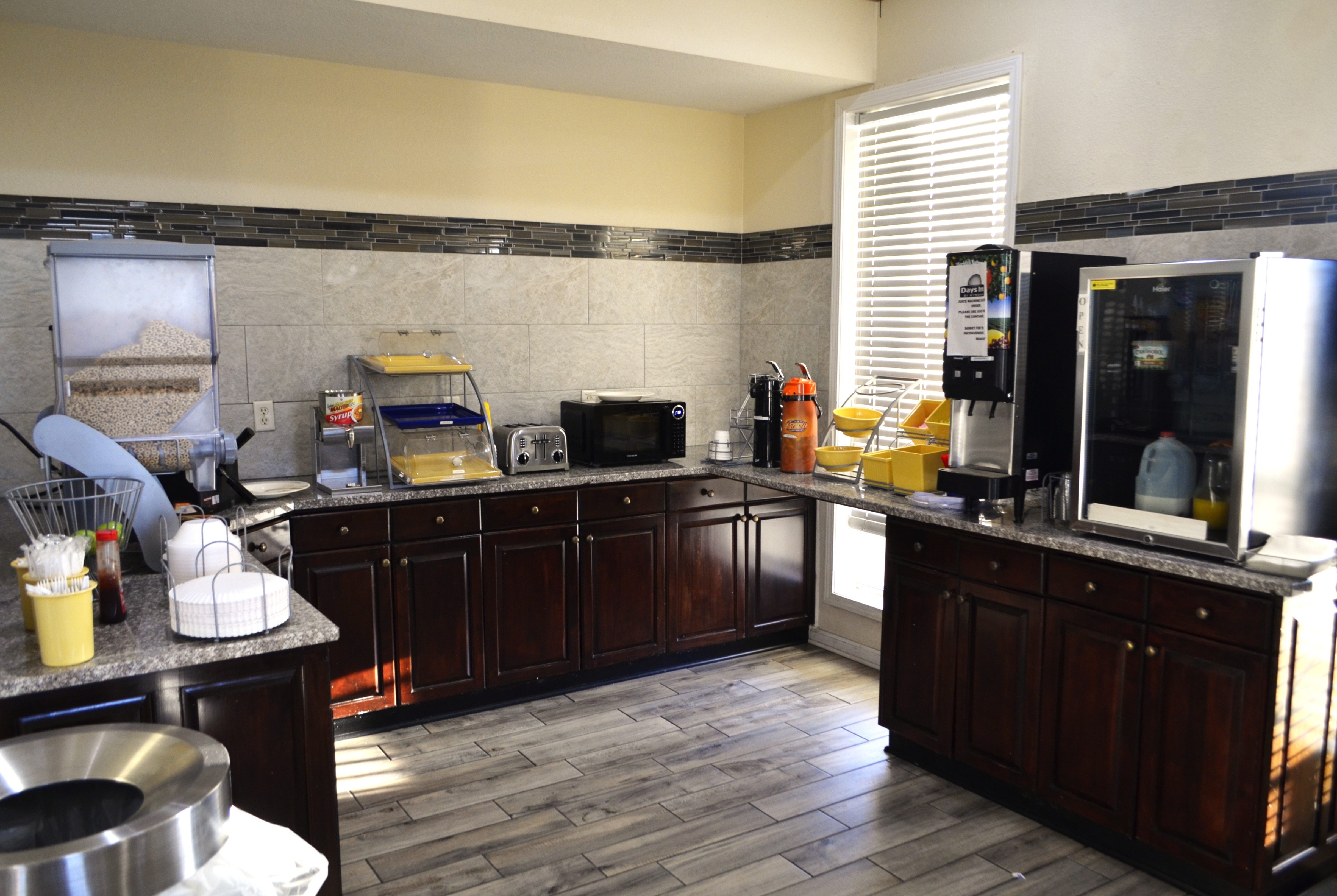 Days Inn by Wyndham Trumann AR restaurant breakfast area close up in Trumann, Arkansas