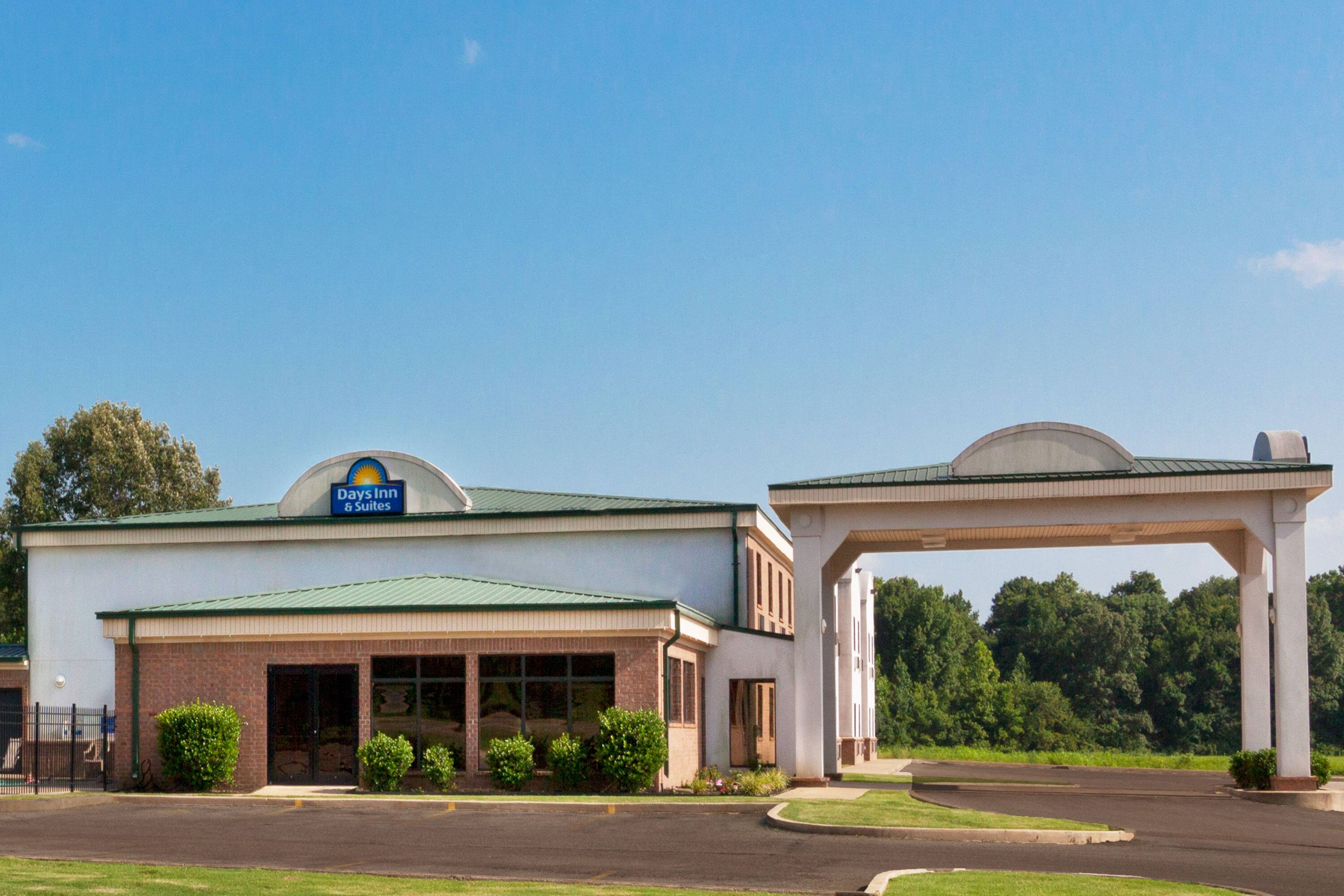 Days Inn Suites By Wyndham Wynne Ar Hotels