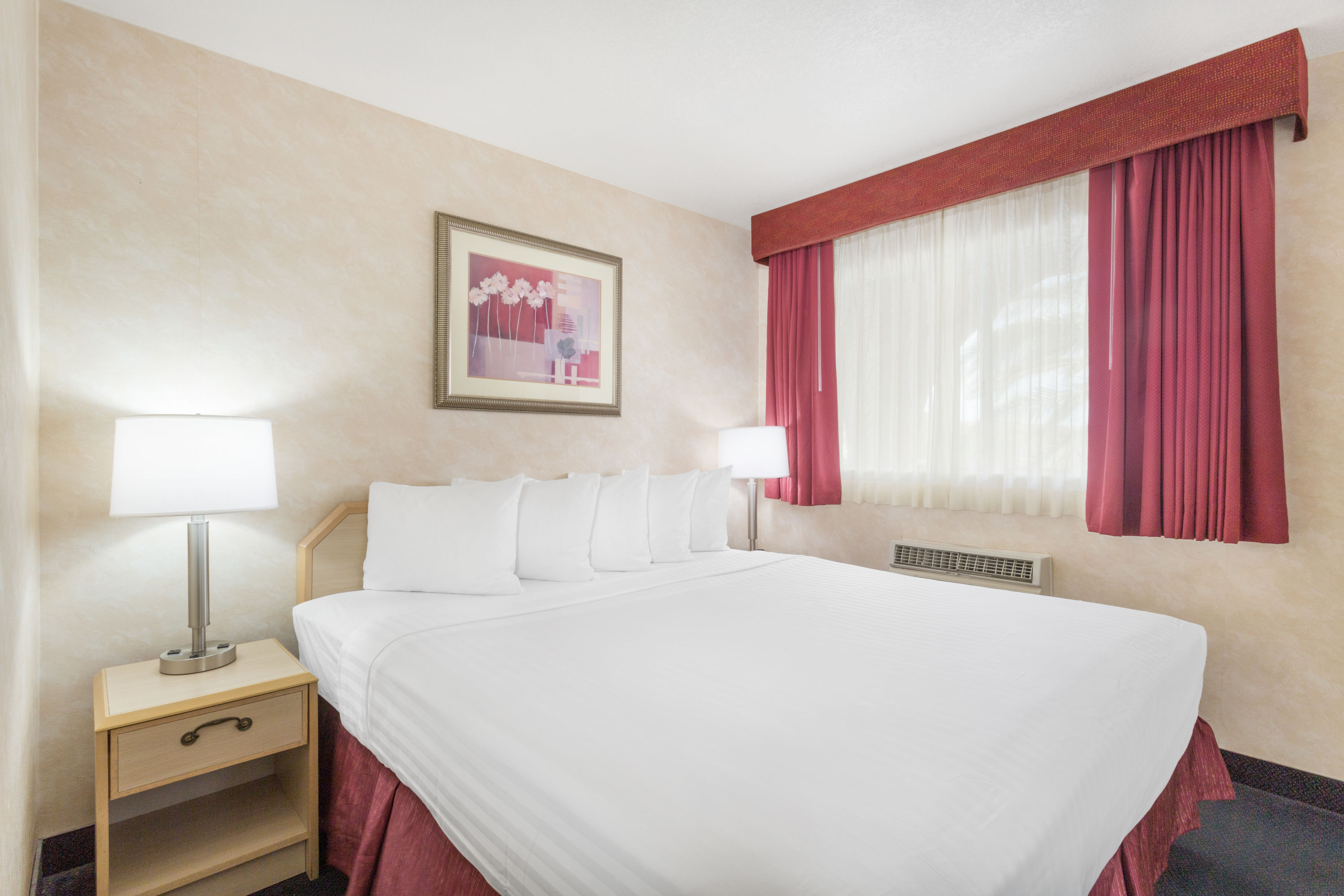 Guest room at the Days Inn by Wyndham Bullhead City in Bullhead City, Arizona