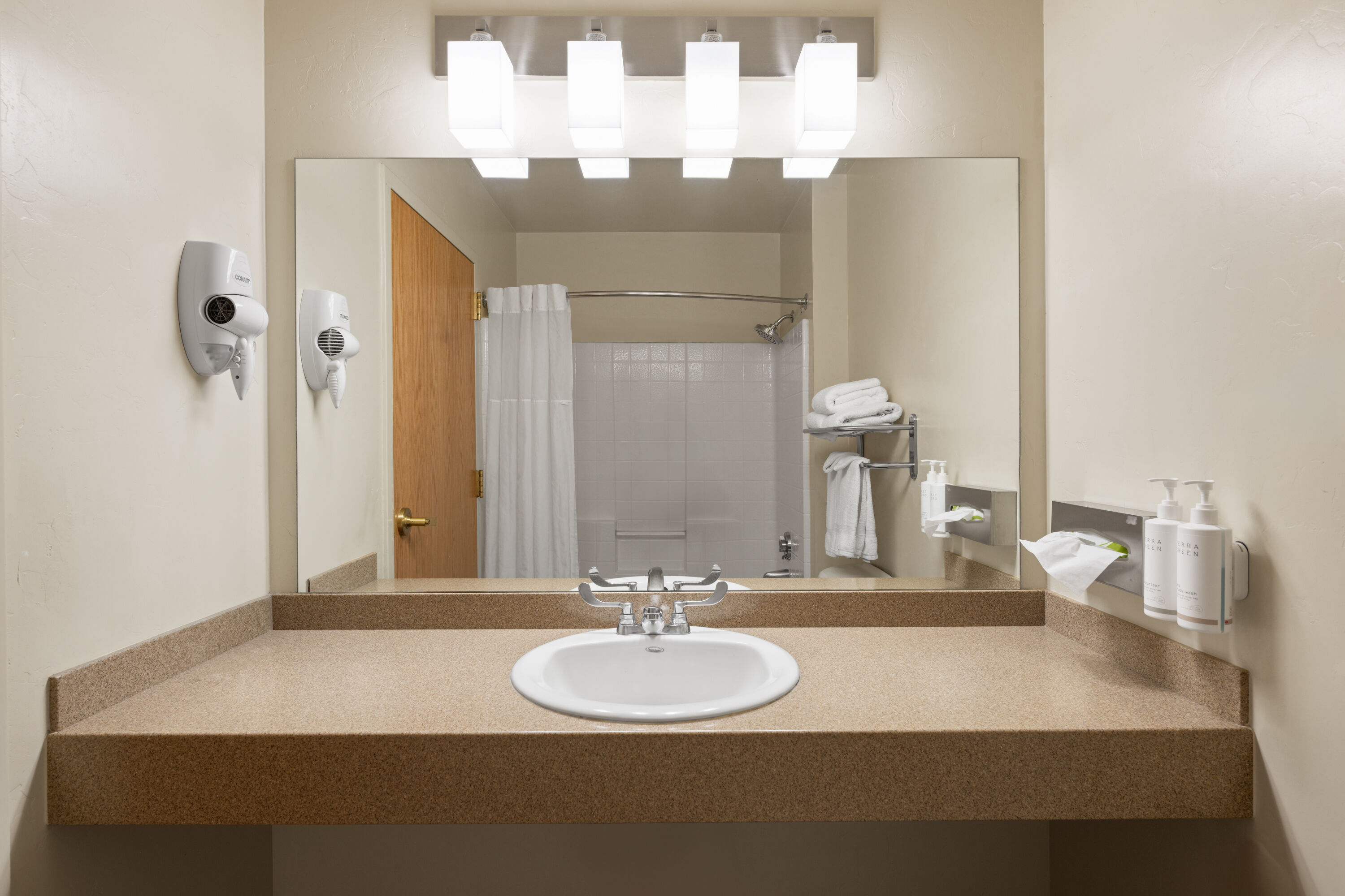 Guest room bath at the Days Inn by Wyndham Chino Valley in Chino Valley, Arizona