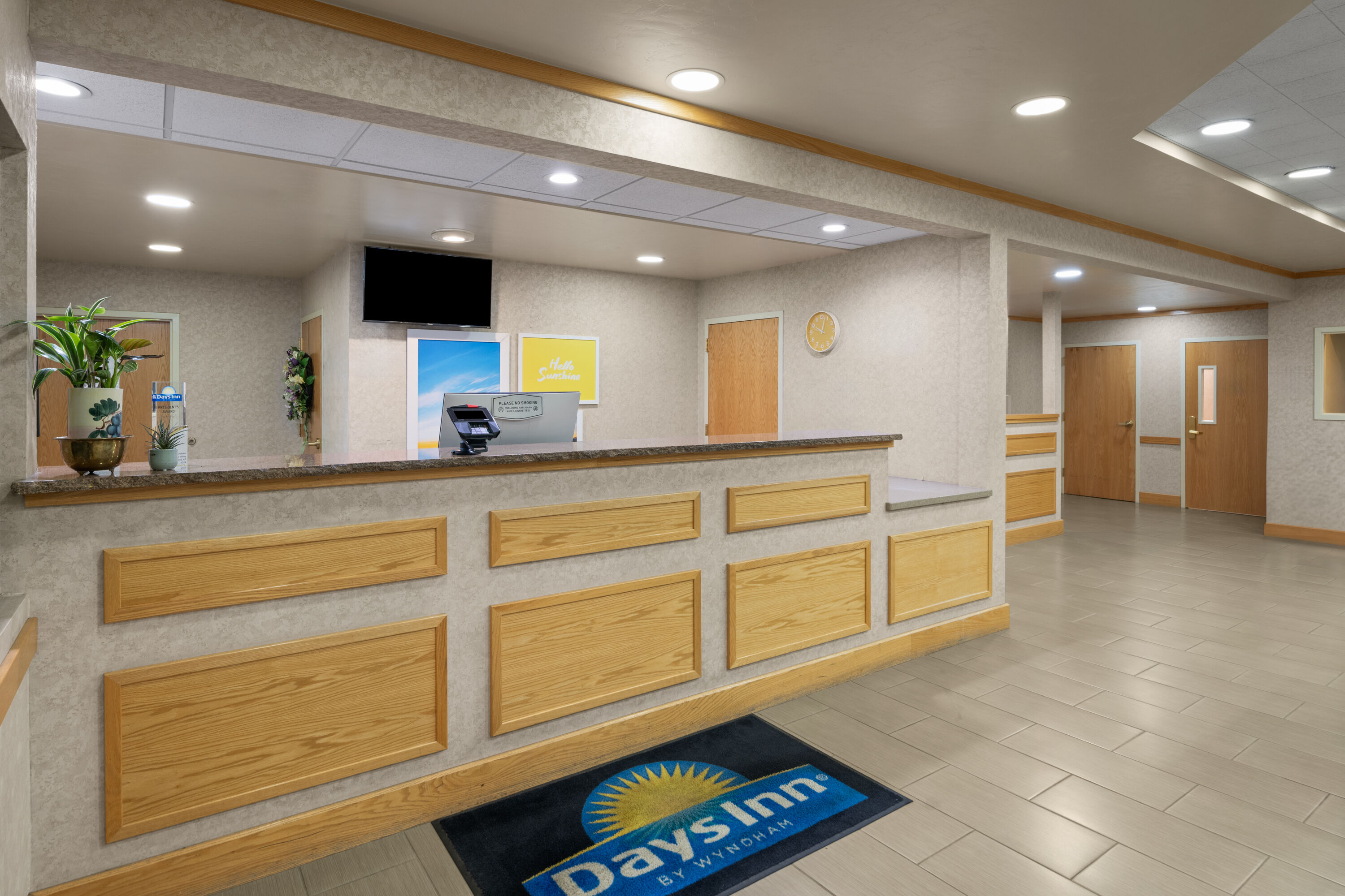 Days Inn by Wyndham Chino Valley reception in Chino Valley, Arizona