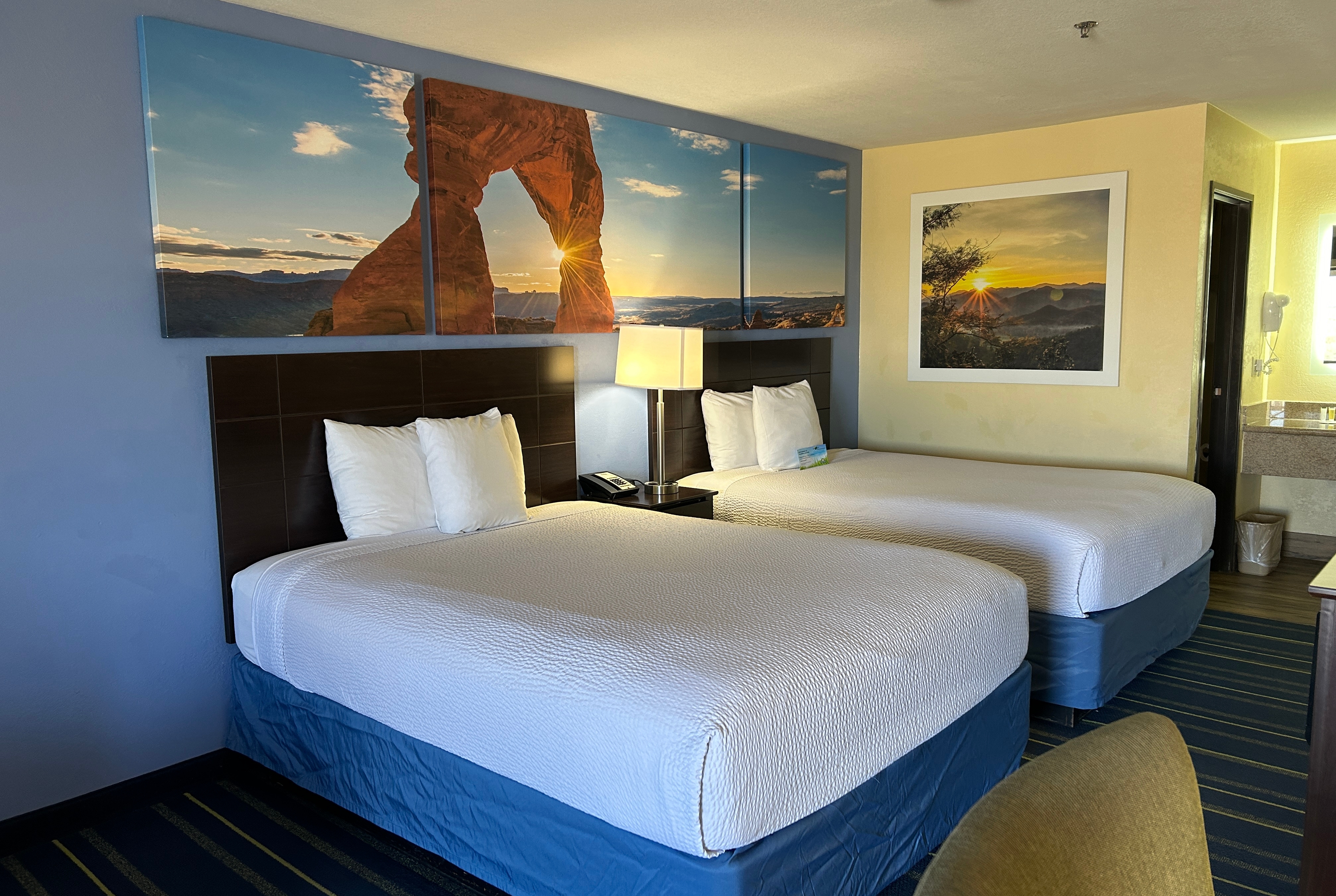Guest room at the Days Inn by Wyndham Holbrook in Holbrook, Arizona