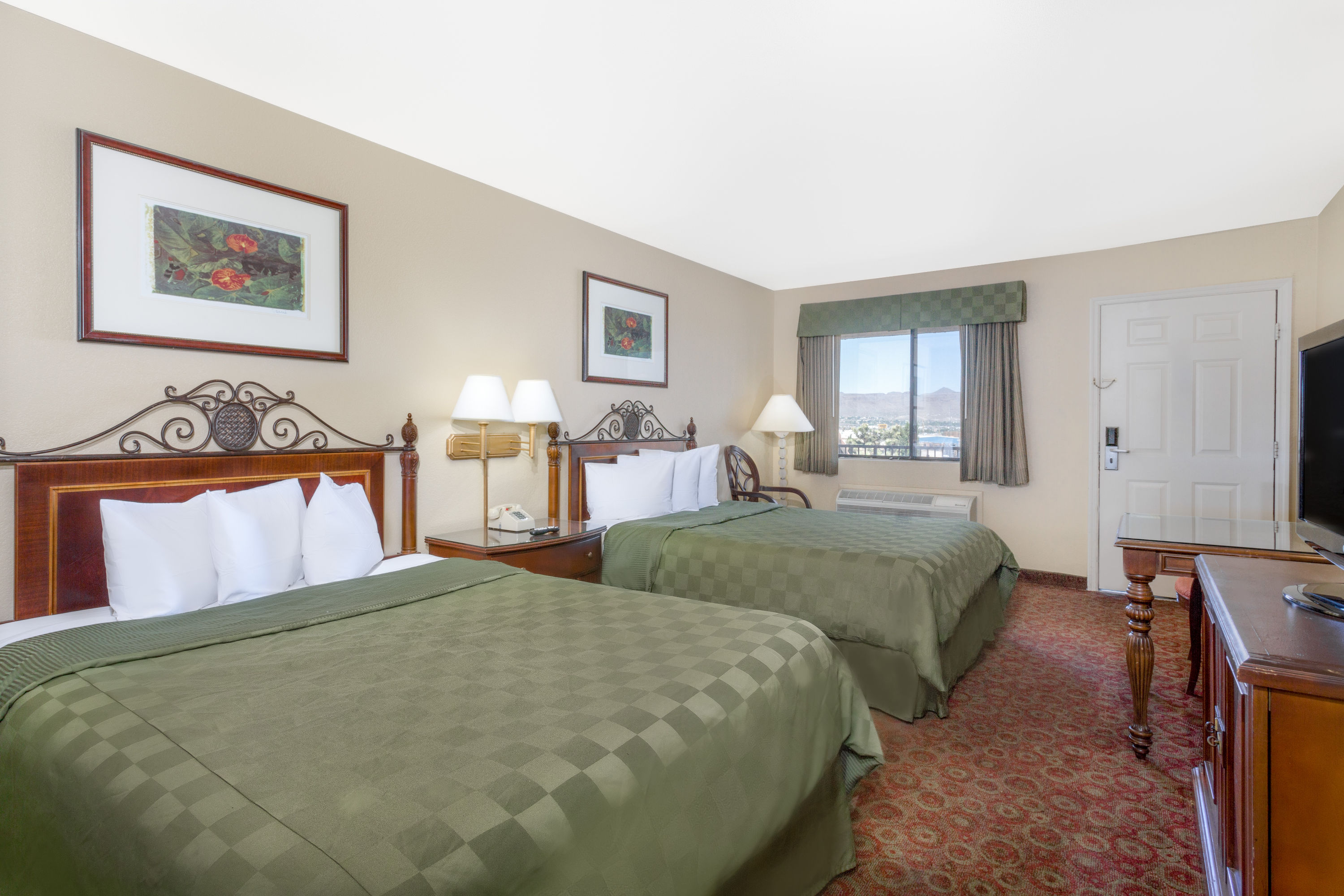 Guest room at the Days Inn by Wyndham Kingman East in Kingman, Arizona