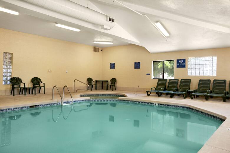 Days Inn Suites By Wyndham Payson Hotels Az 85541 Pool At The Days Inn Suites By Wyndham Payson In Arizona