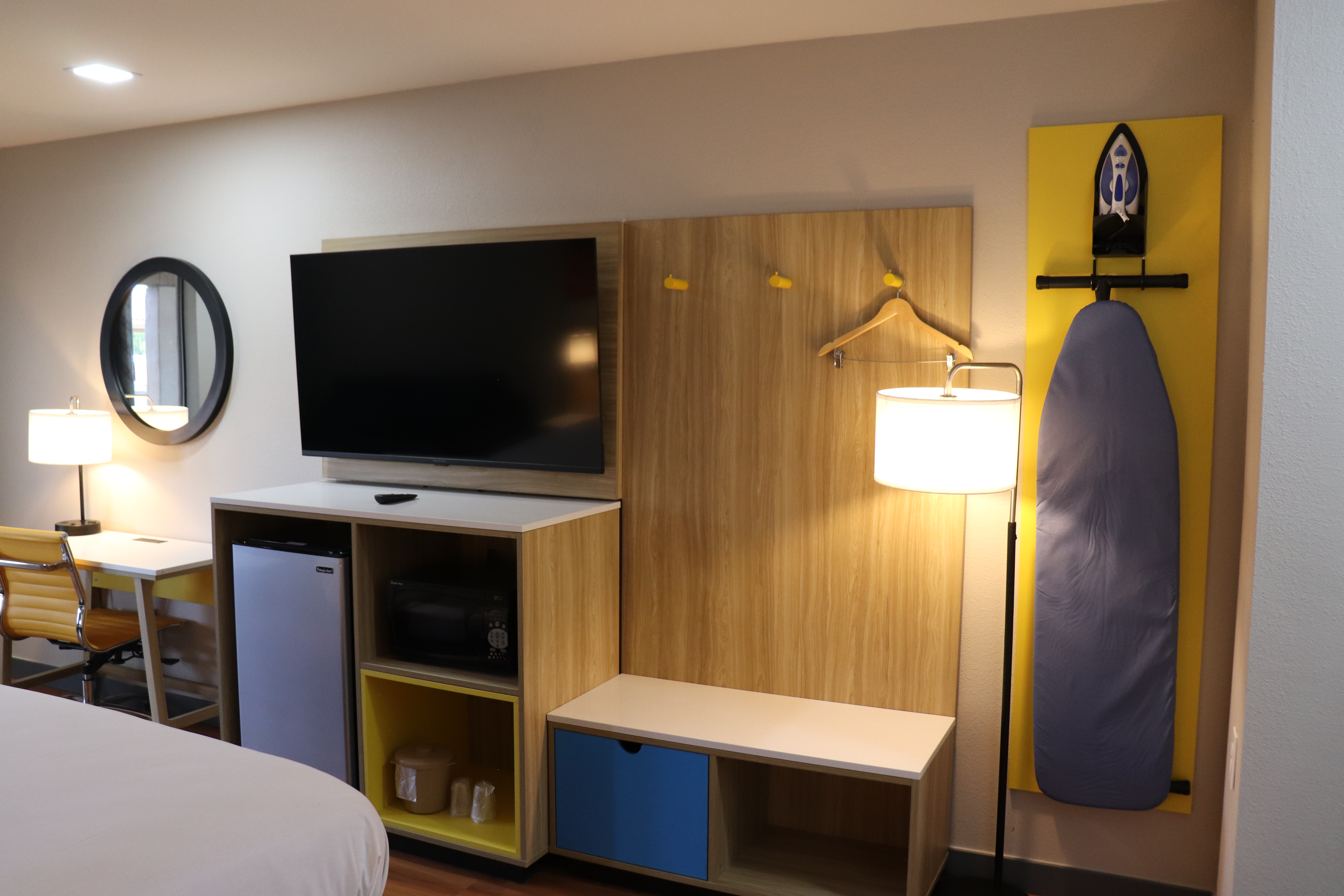 Guest room at the Days Inn by Wyndham Payson in Payson, Arizona